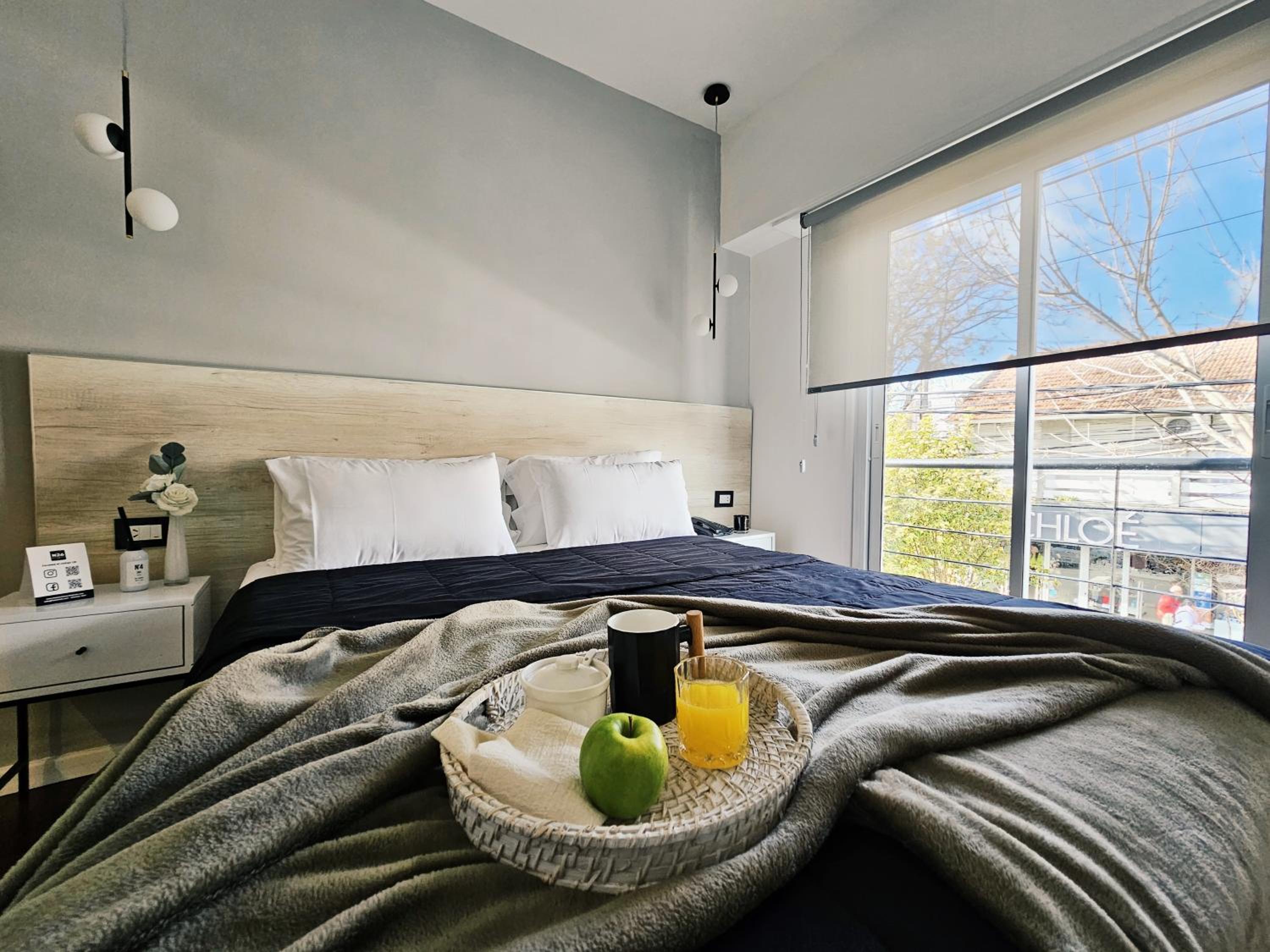 Superior Double or Twin Room with City View photo 1