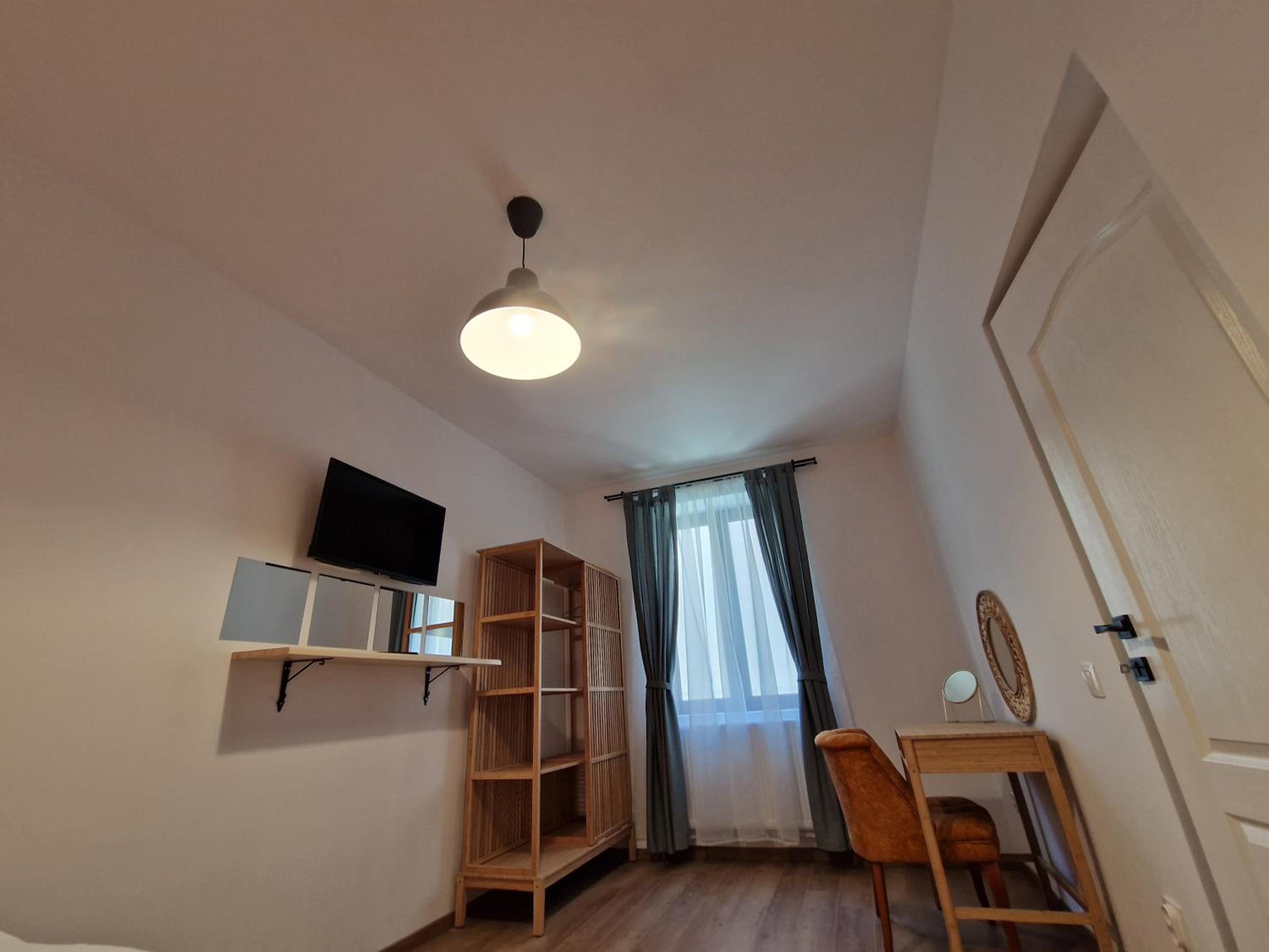 Apartment with Garden View - Photo 9