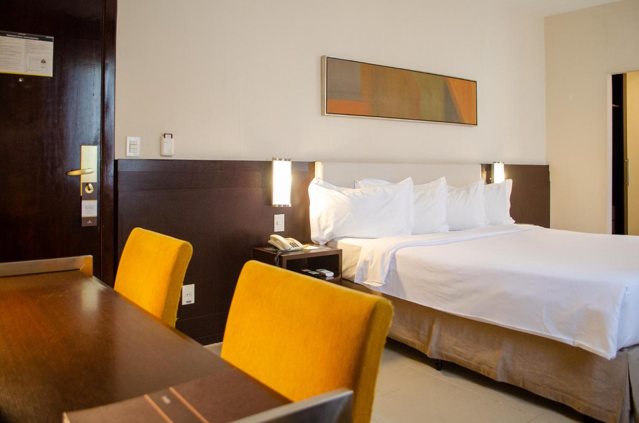 Standard Double Room - Photo 13