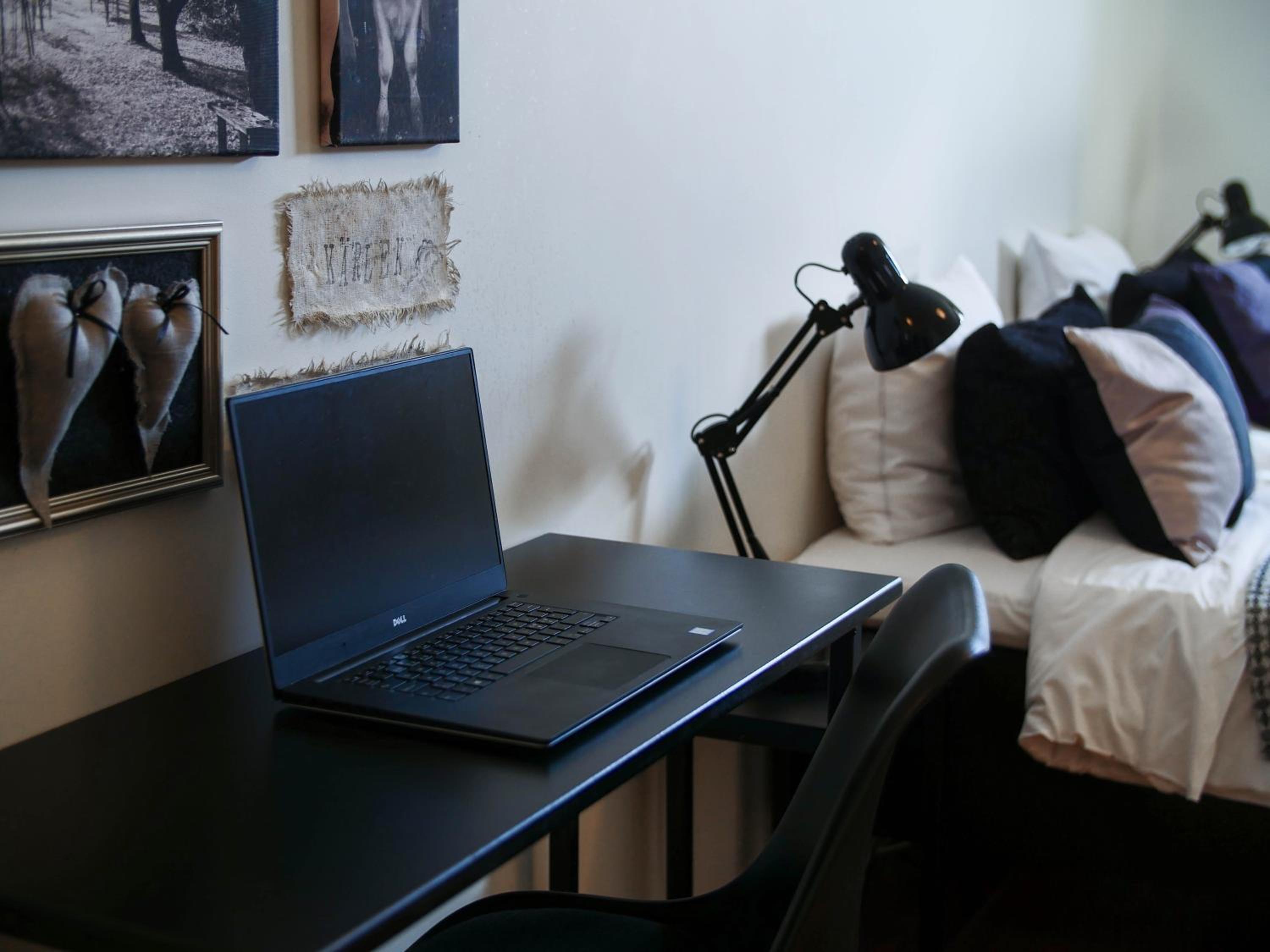 Three-Bedroom Apartment photo 1