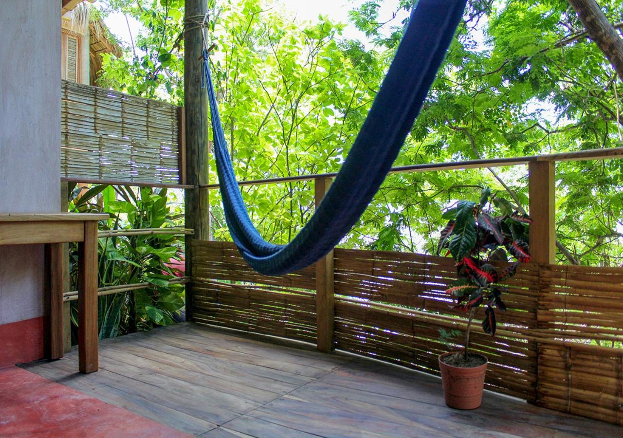 Budget Double Room - Photo 8
