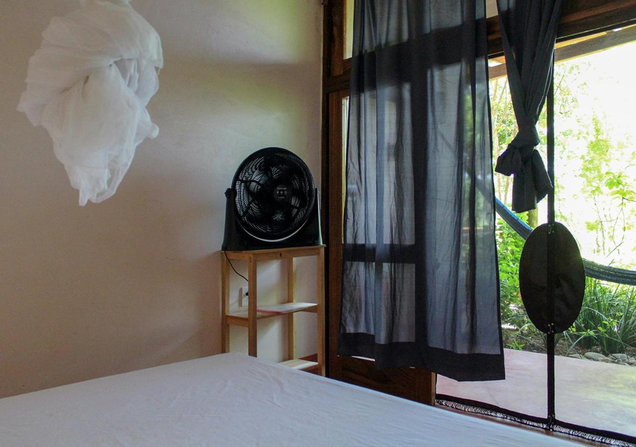 Deluxe Double Room with Balcony - Photo 11