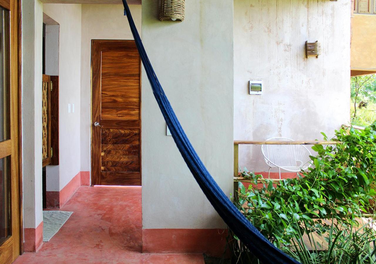 Deluxe Double Room with Balcony - Photo 15