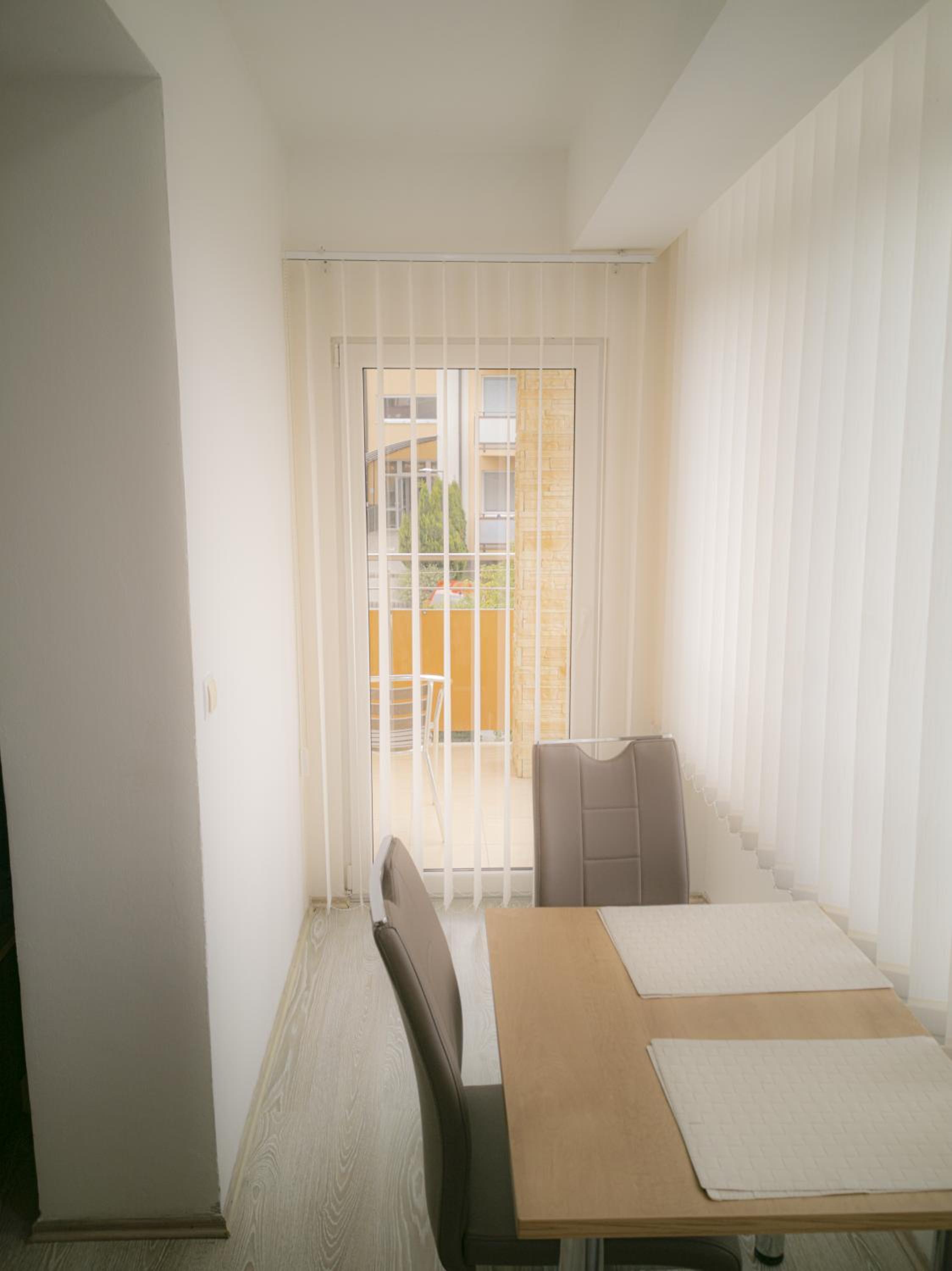 One-Bedroom Apartment photo 3