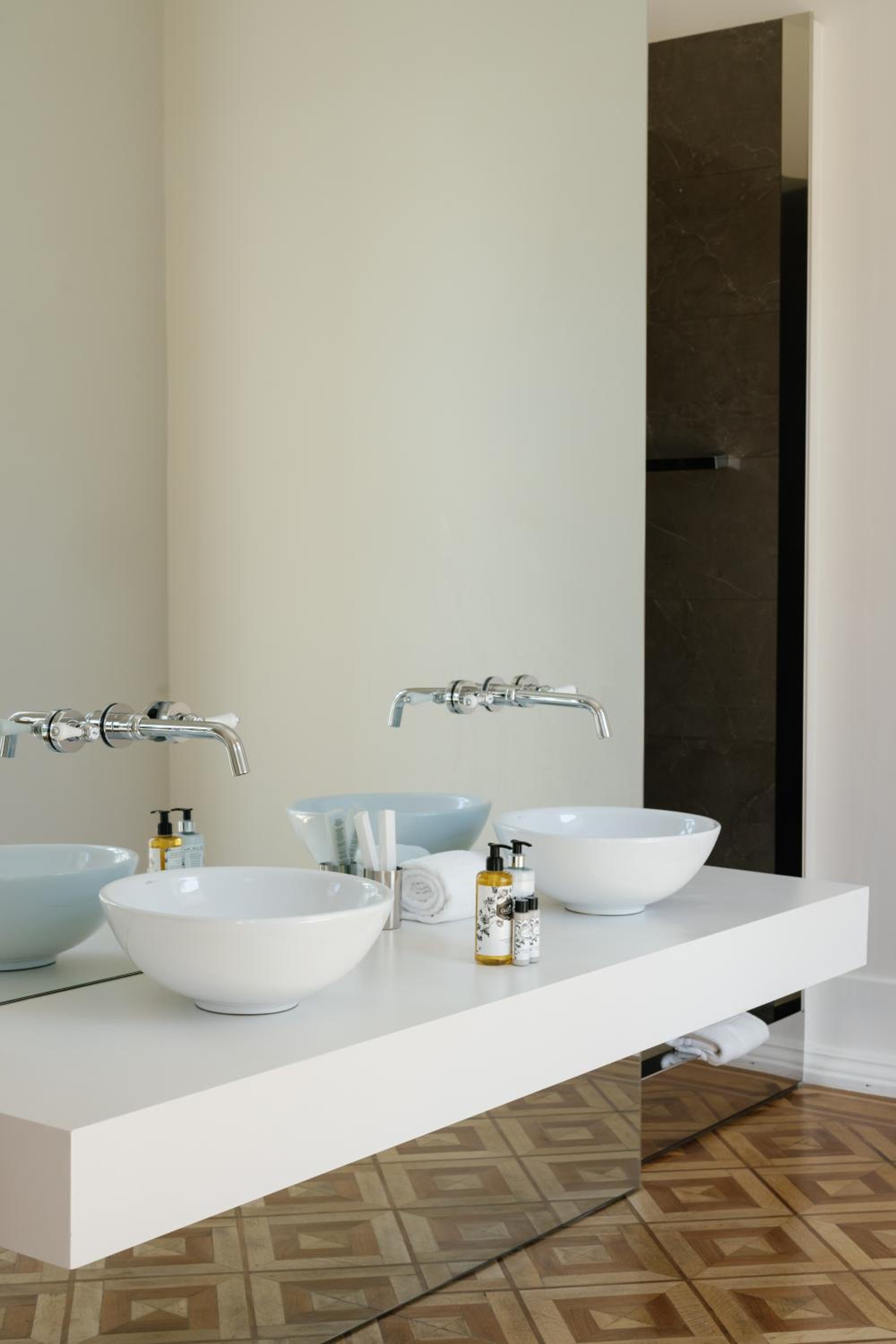 Suite photo 2
