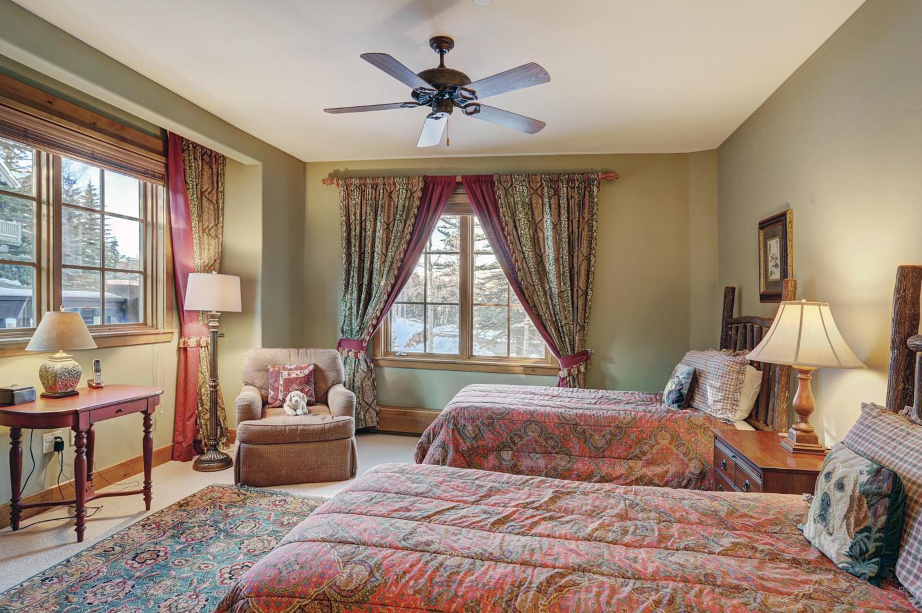Two-Bedroom Apartment - Settler's Lodge