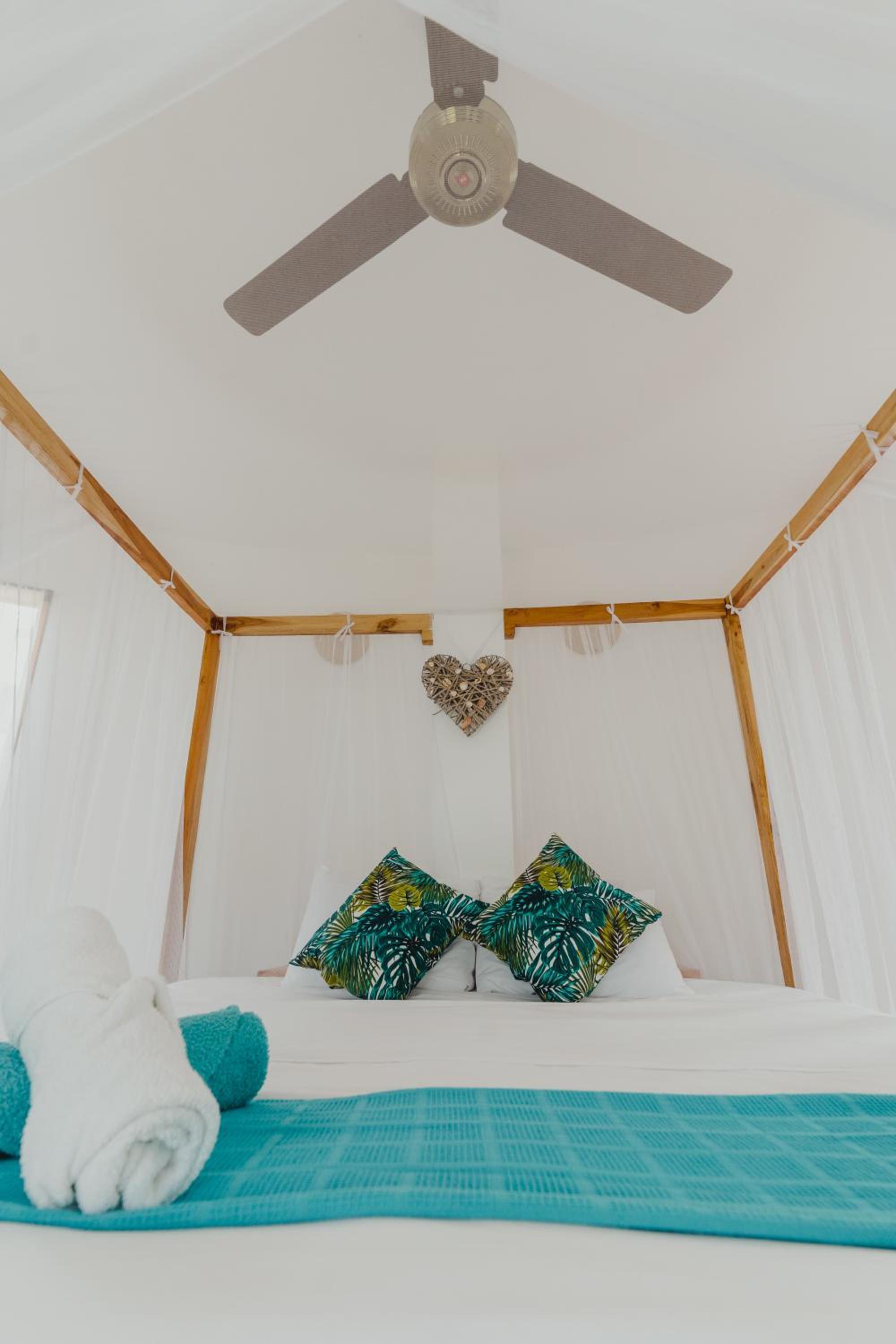 Bungalow with Sea View photo 1