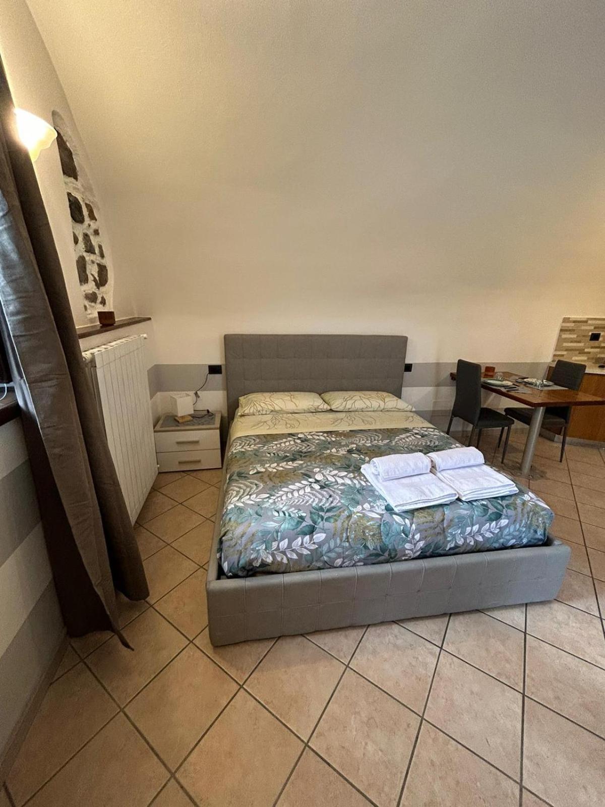 One-Bedroom House photo 1