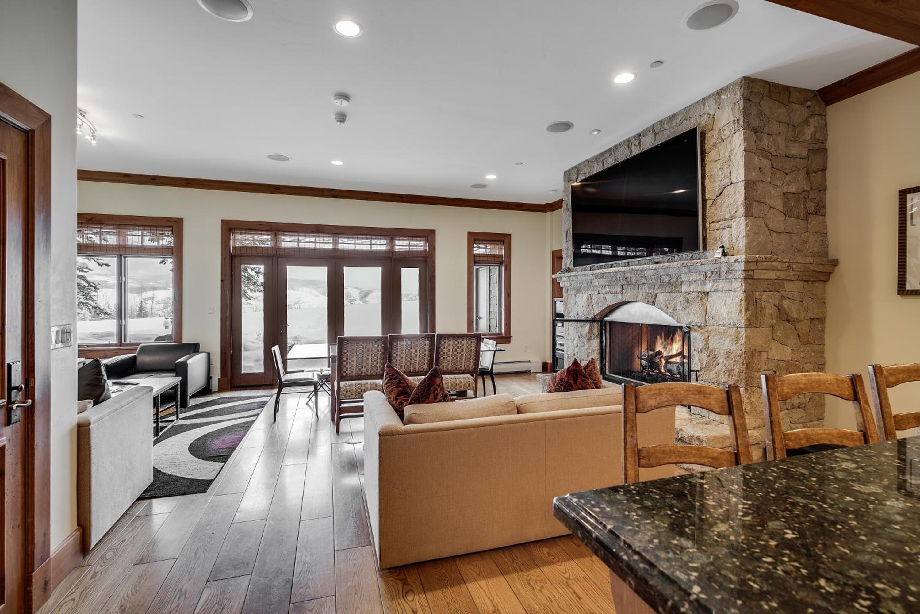 Three-Bedroom Apartment - Horizon Pass