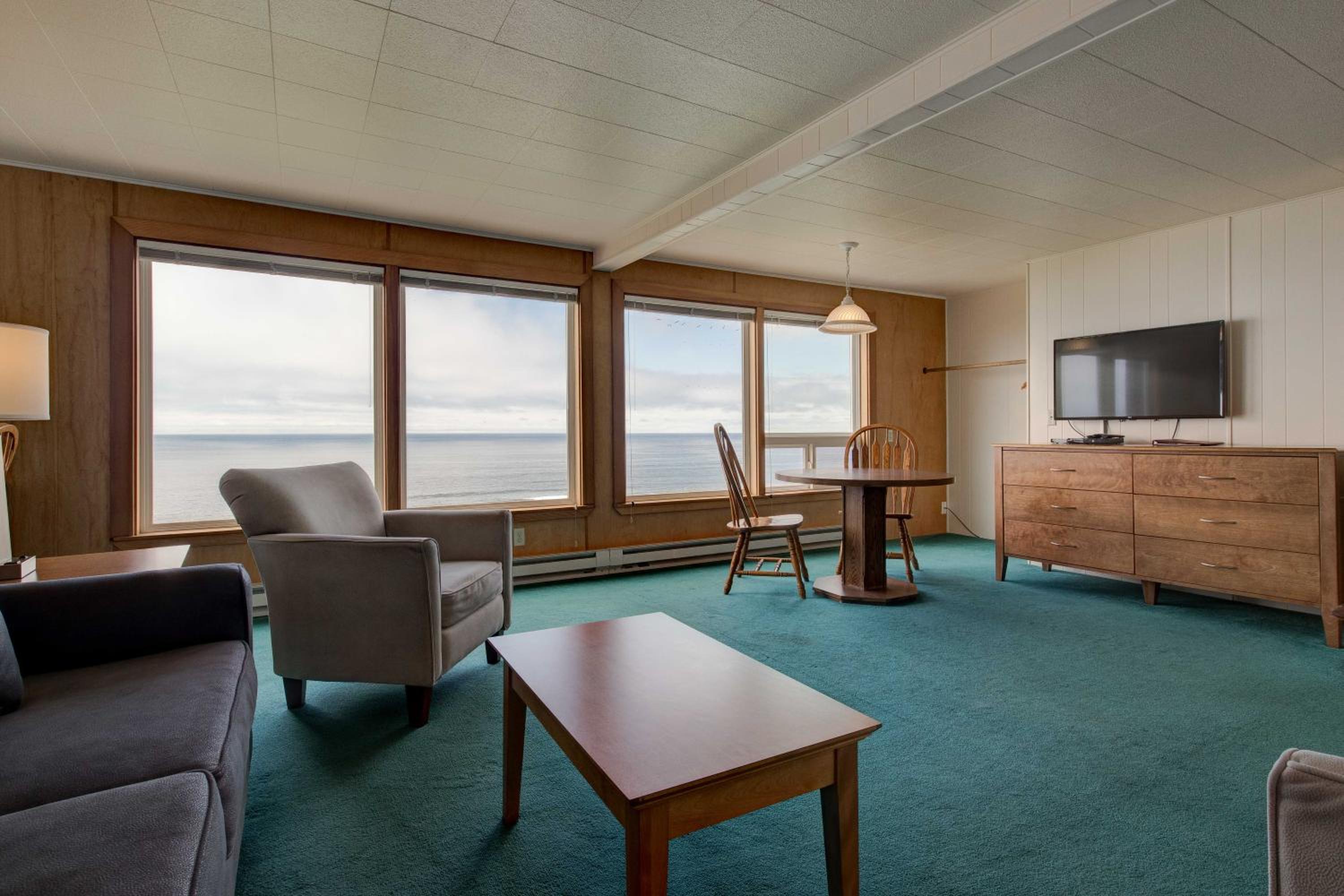 1 bedroom Queen Cottage with kitchen, Ocean View