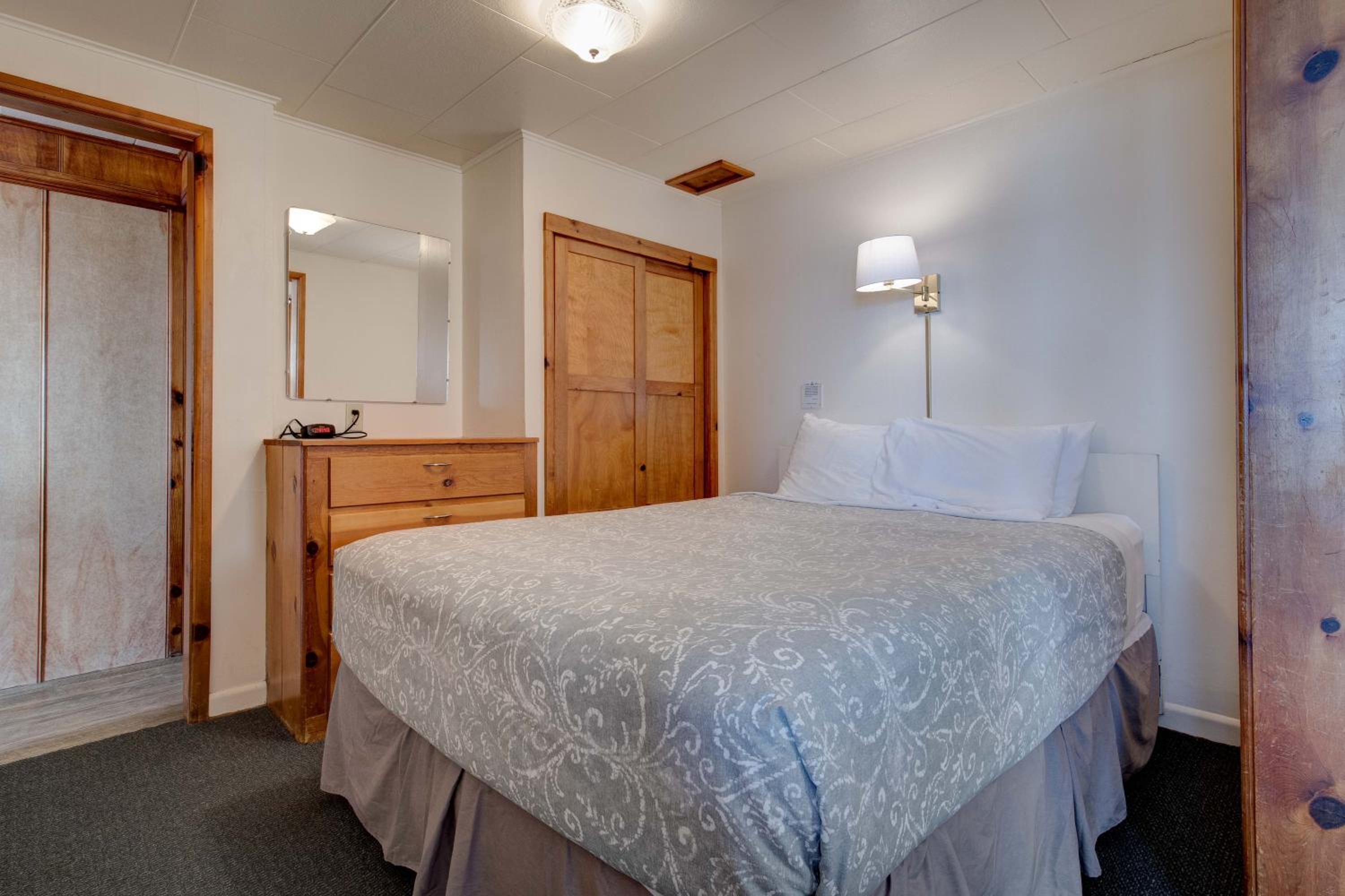 1 Queen Cottage with kitchen, Ocean View