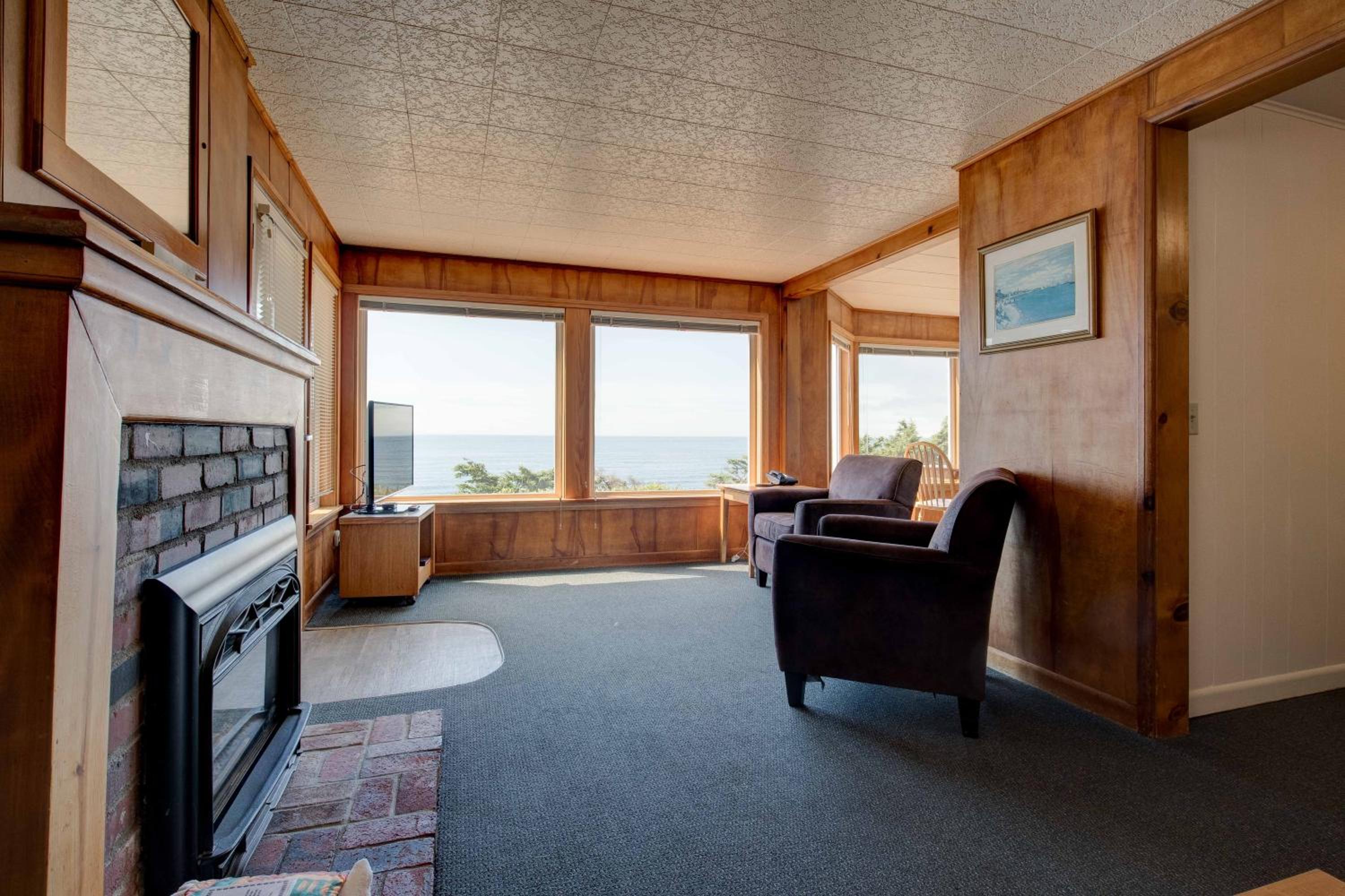 1 Queen Cottage with kitchen, Ocean View photo 2