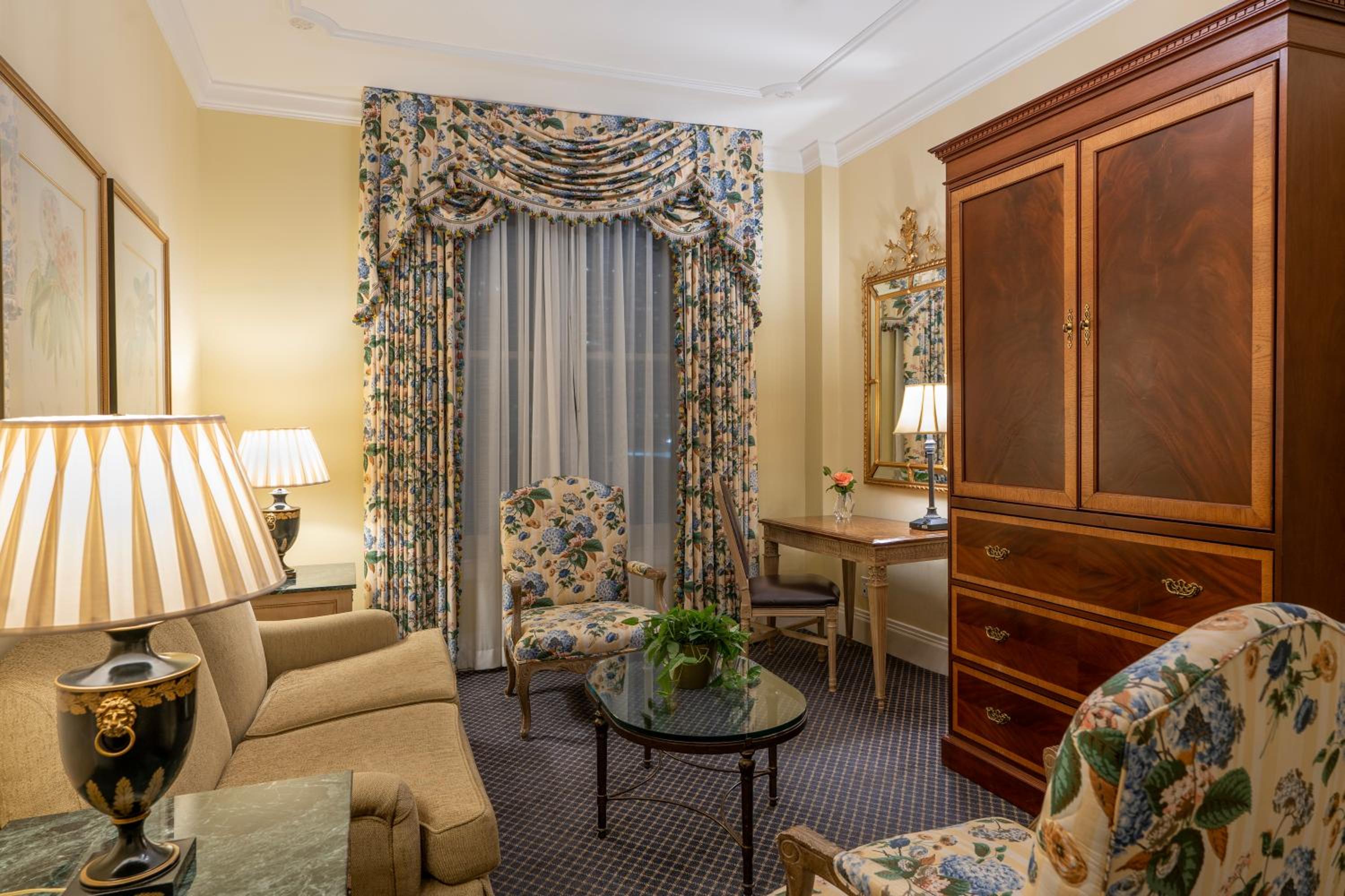 Suite with River View