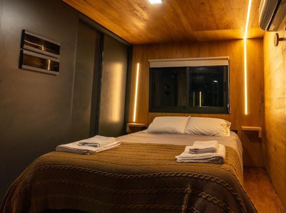 One-Bedroom House photo 1