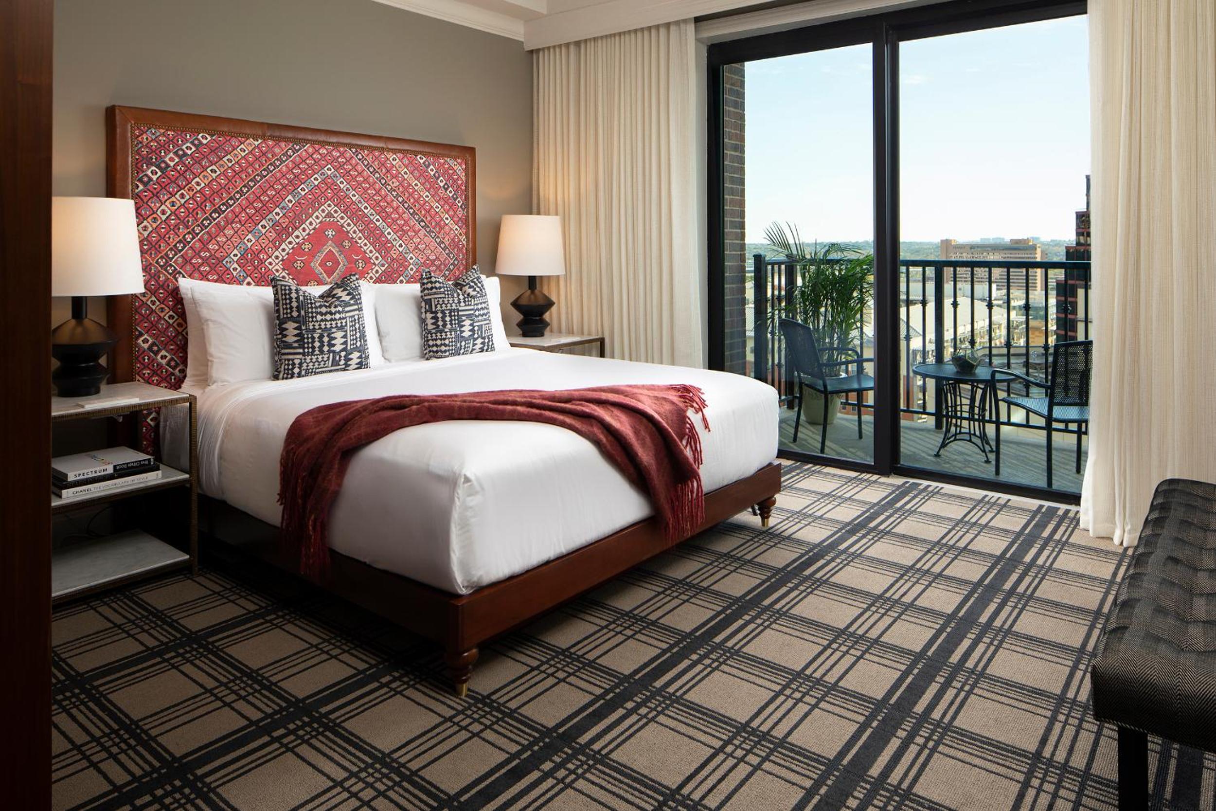 Junior Suite with One King Bed and Balcony (Non Smoking)
