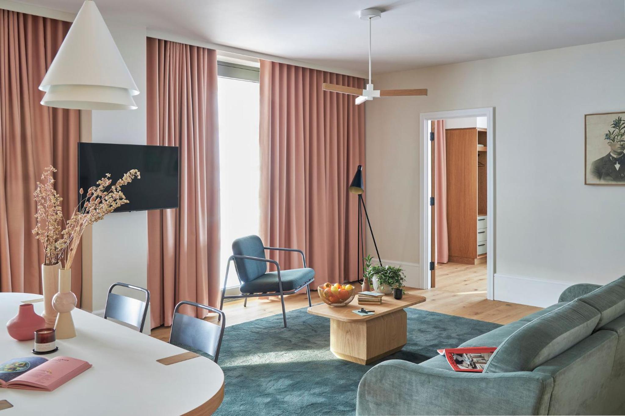 Two-Bedroom Suite - Photo 1