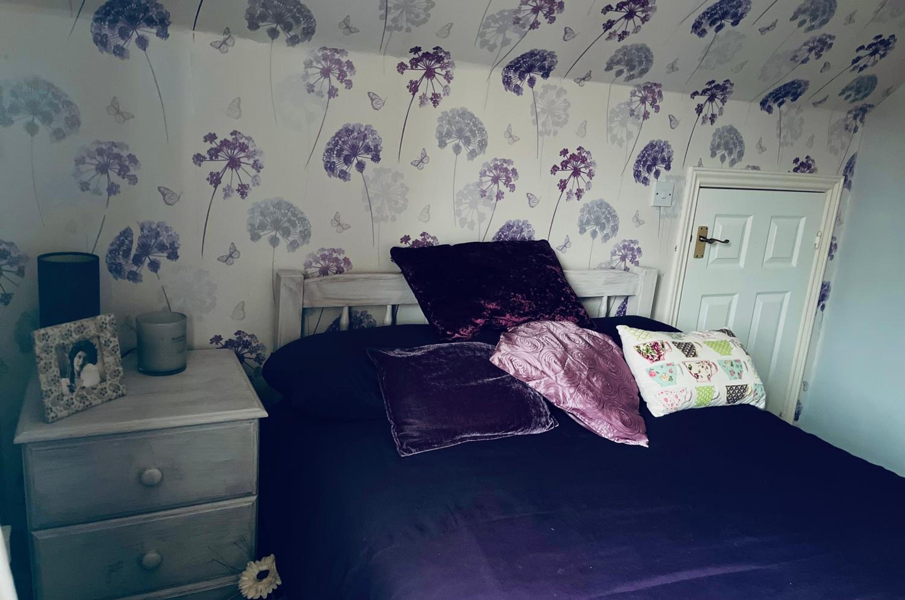 Double Room with Shared Bathroom photo 2