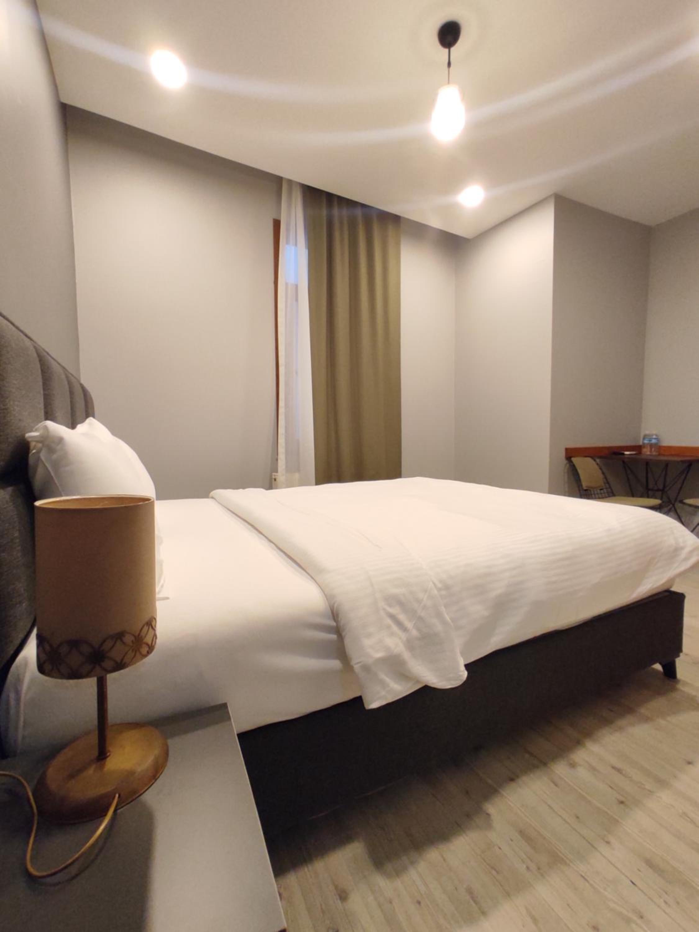 Economy Double Room photo 3
