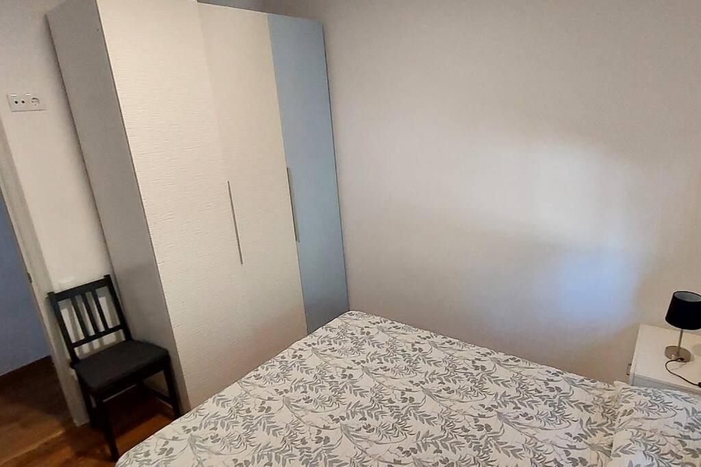 Casa de cuatro habitaciones