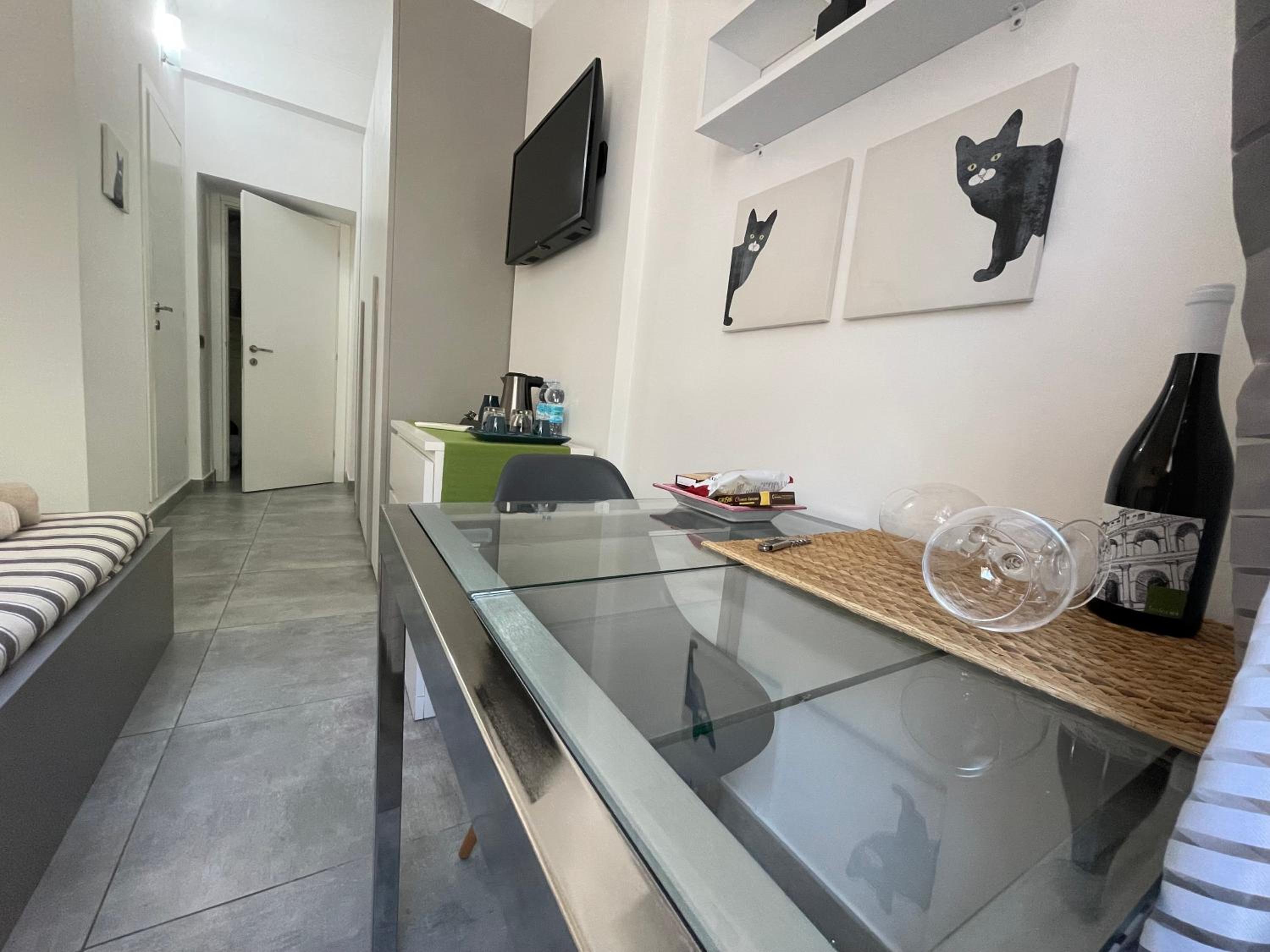 Double Room With Private Bathroom photo 2