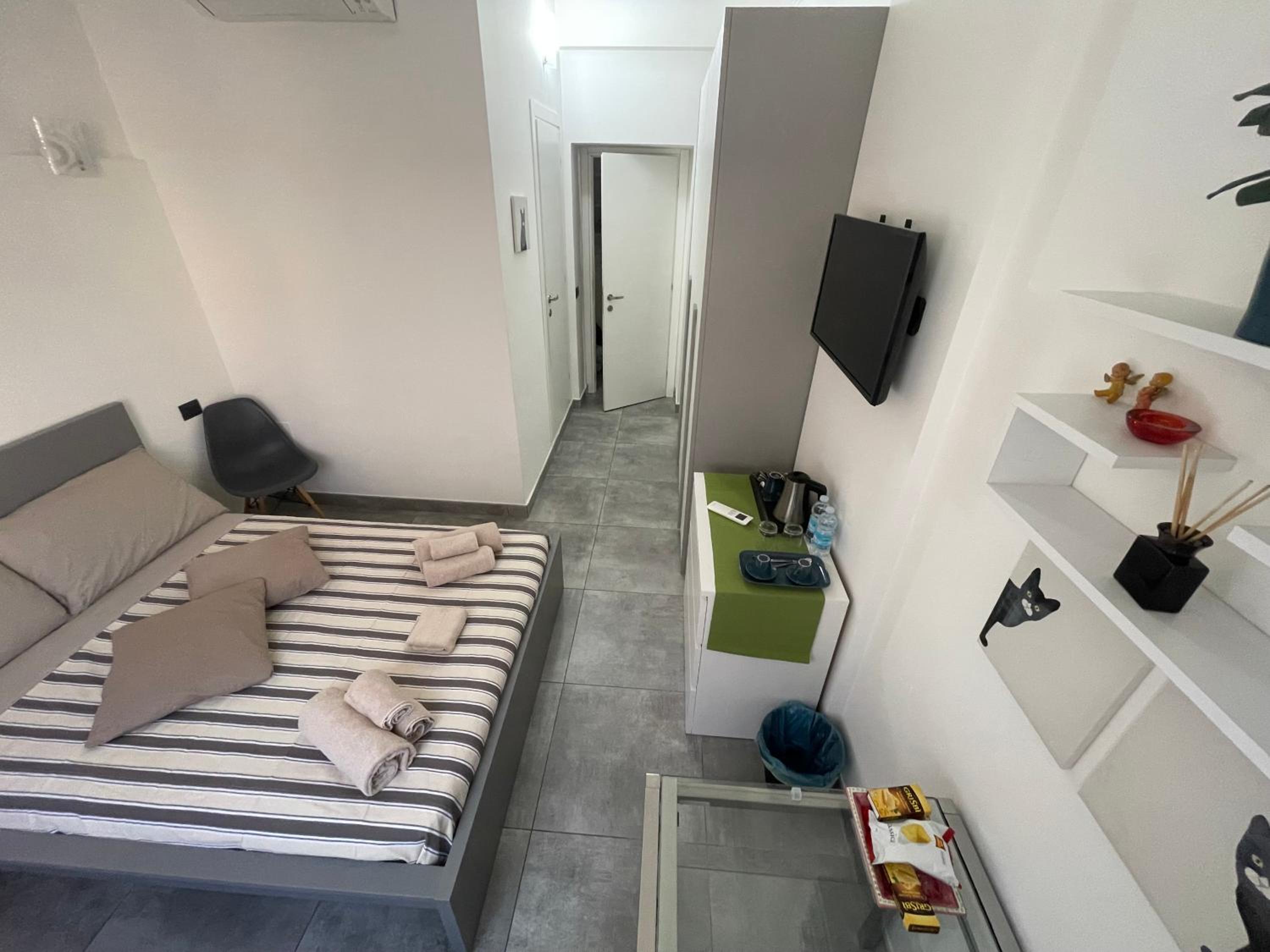Double Room With Private Bathroom photo 3