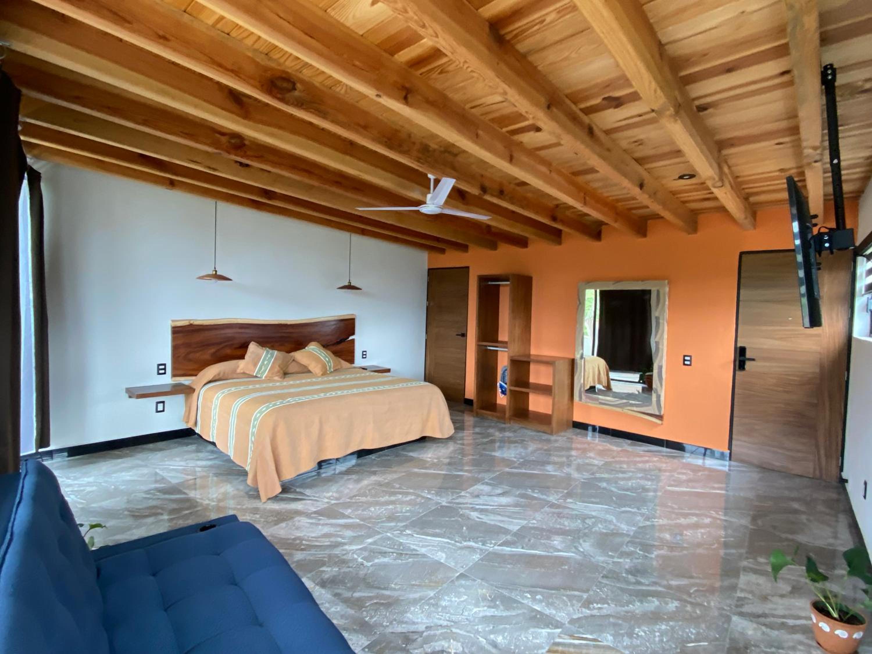 Quadruple Room with Lake View