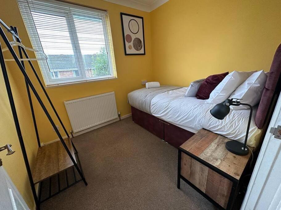 One-Bedroom House photo 1