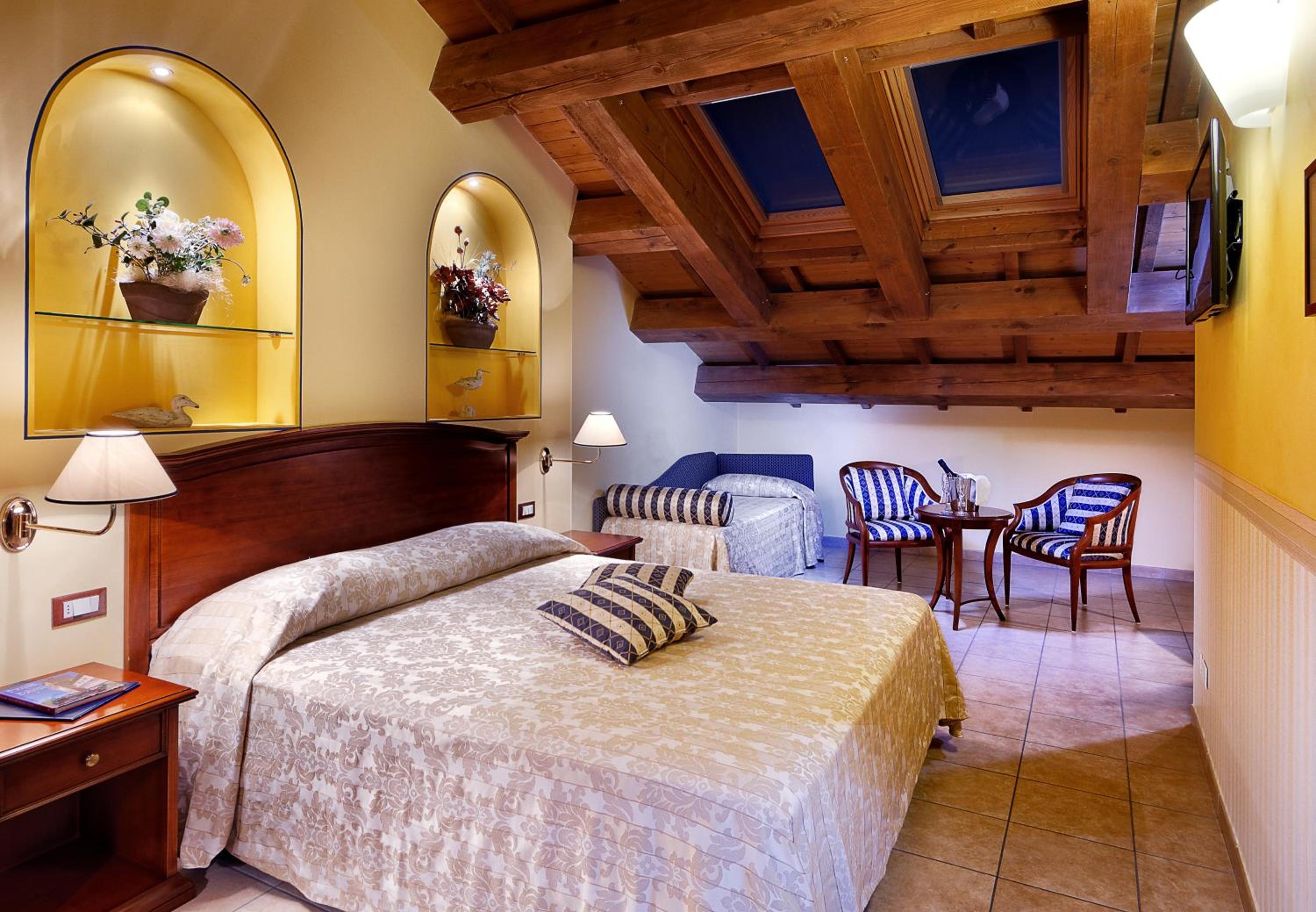 Family Junior Suite - Photo 5