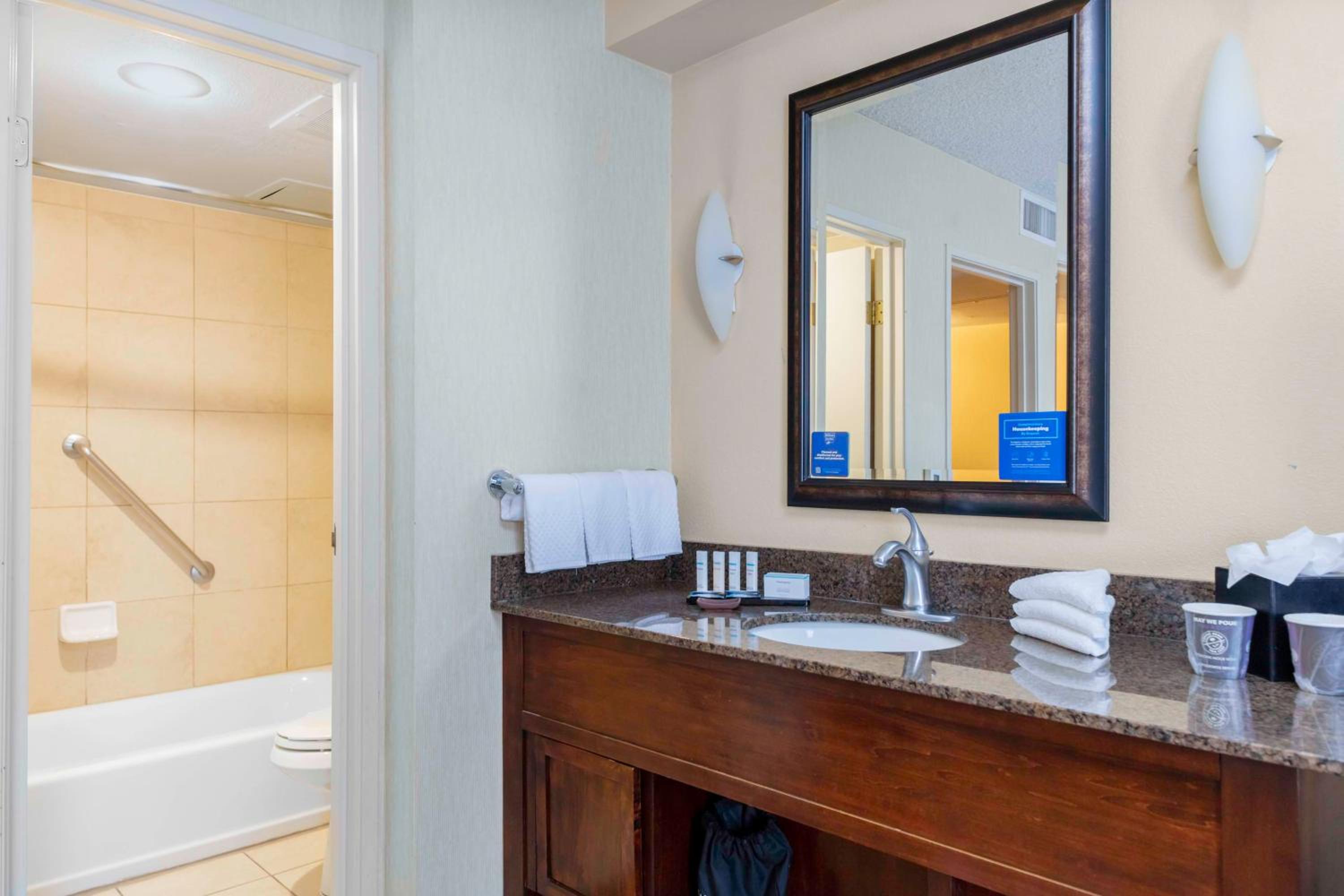 Two-Room King Suite - Non-Smoking photo 2