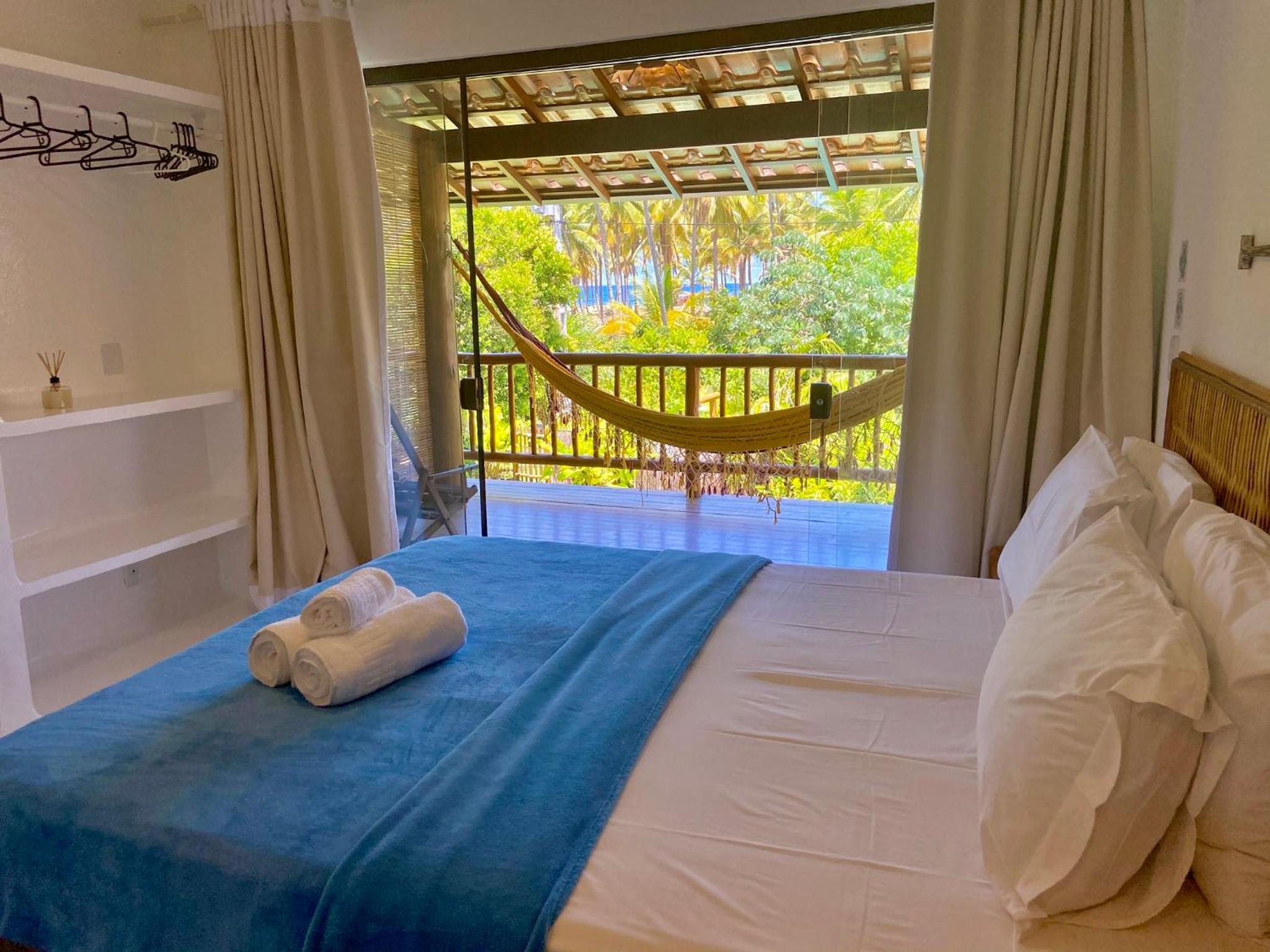 Double or Twin Room with Sea View photo 1