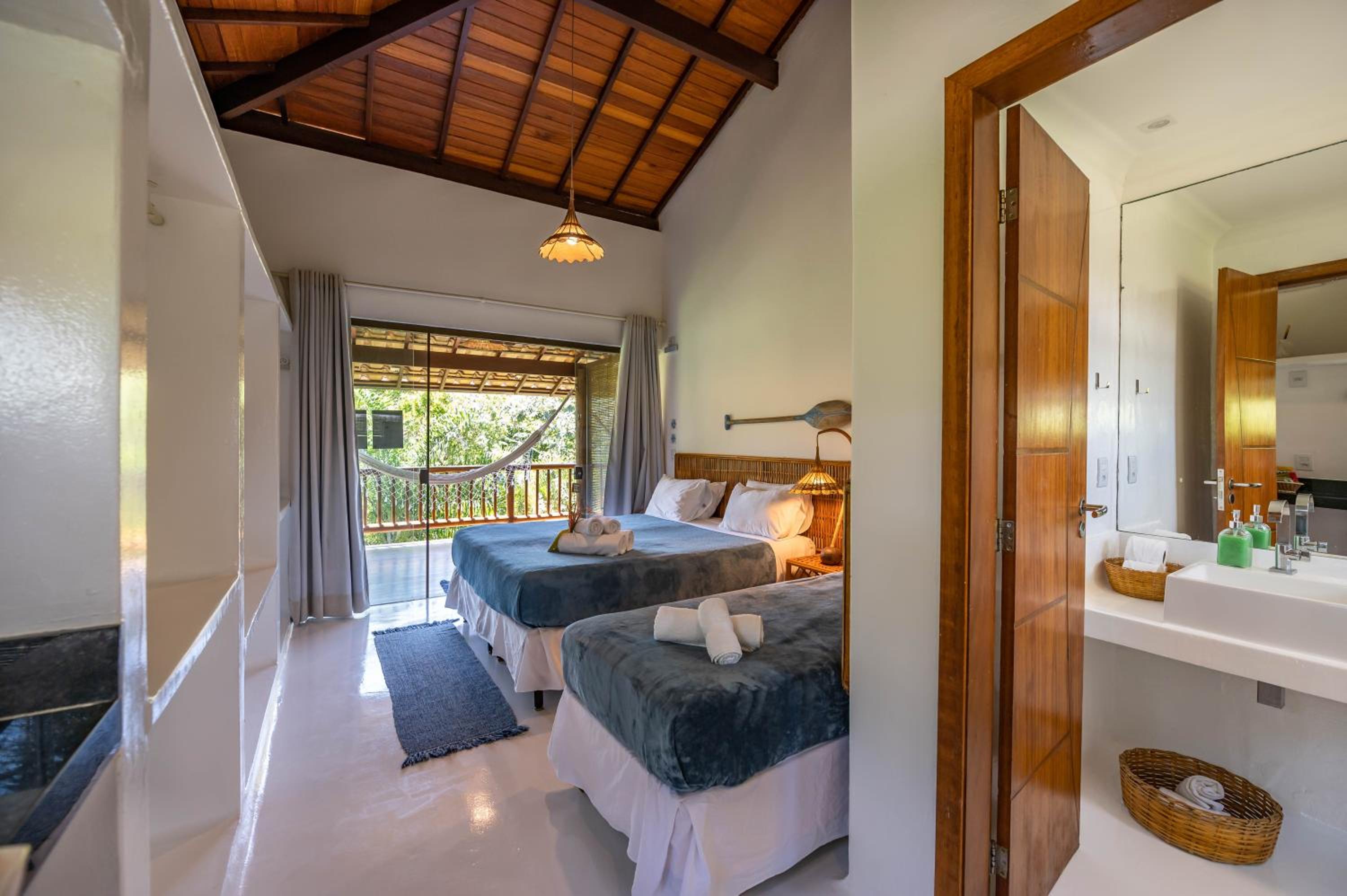 Superior Triple Room with Sea View photo 3