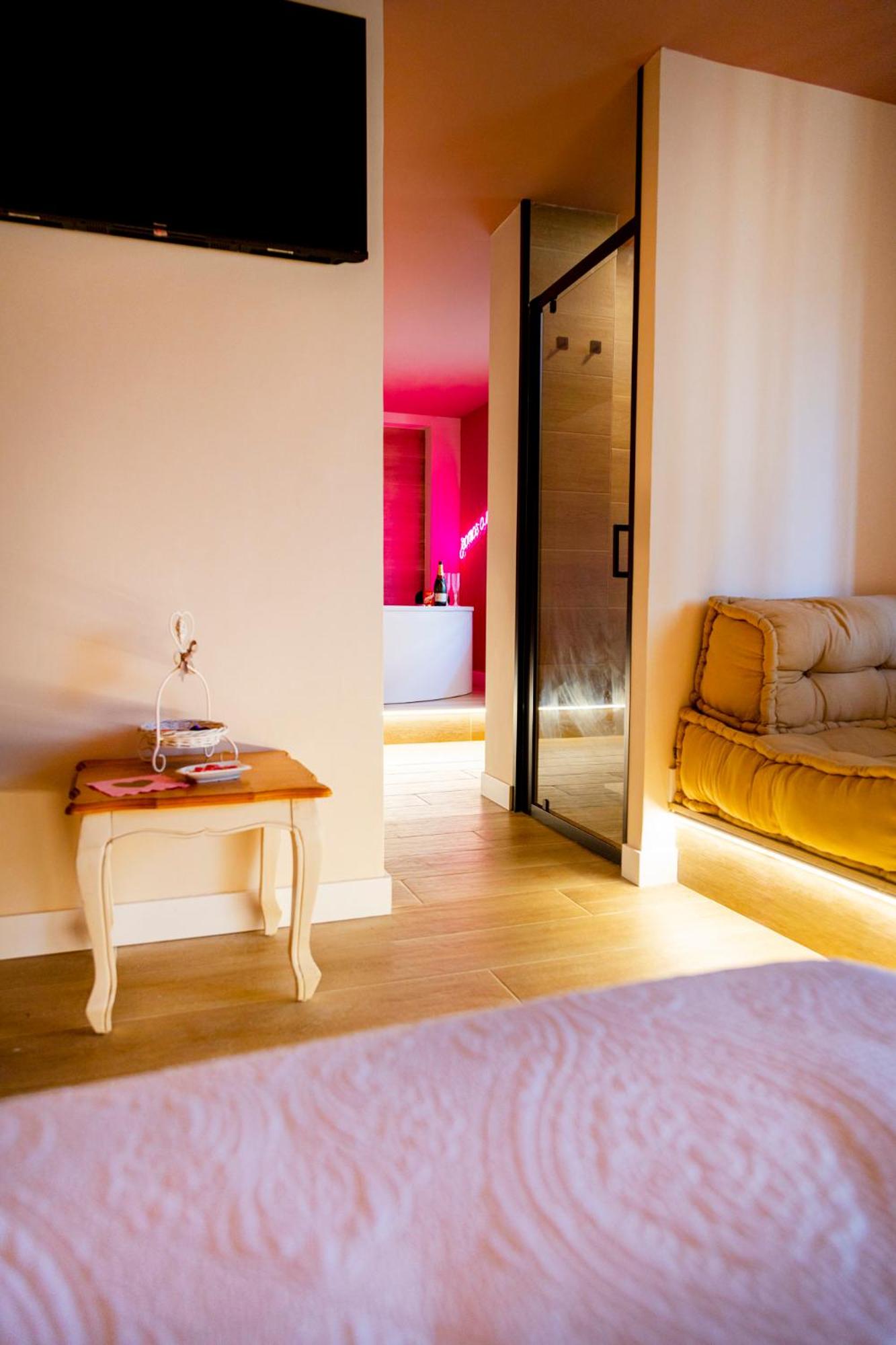 Suite Deluxe con Bañera de Hidromasaje