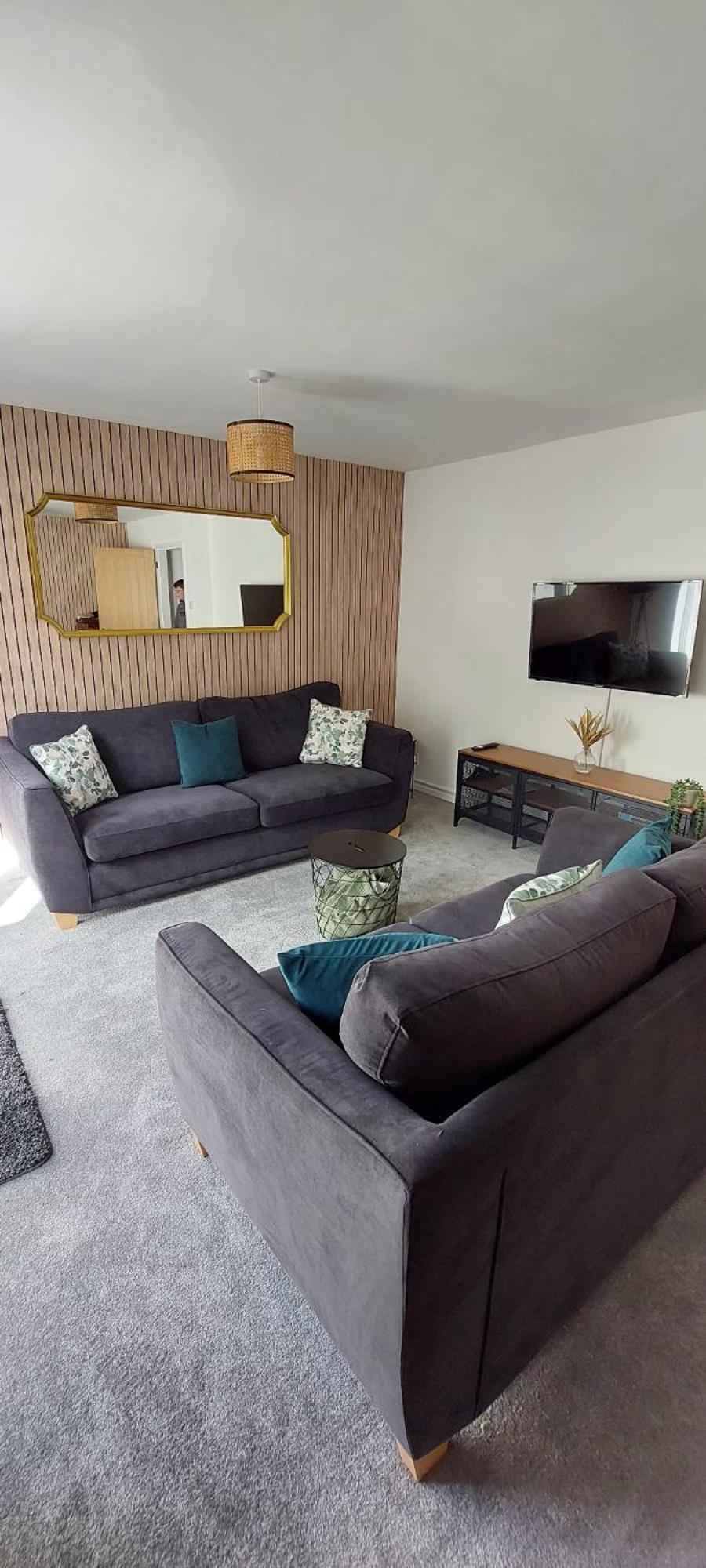 Three-Bedroom House photo 1