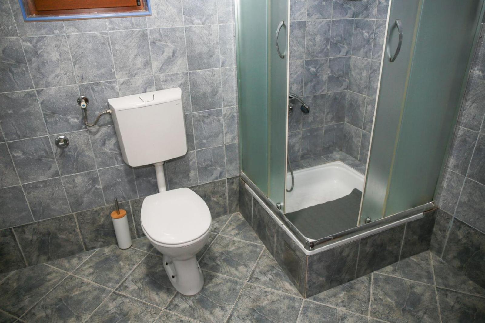 One-Bedroom House photo 3