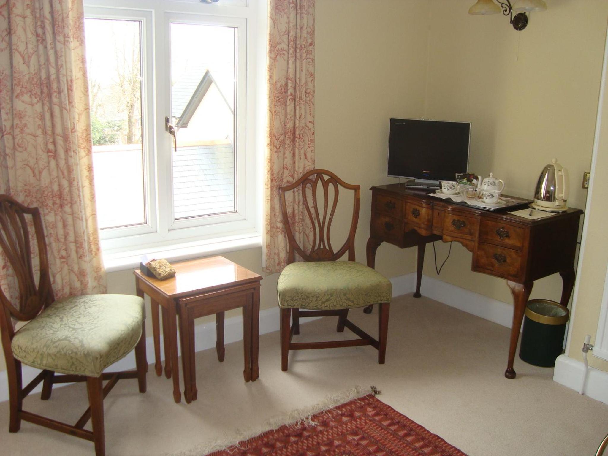 Deluxe Double Room with Shower photo 2