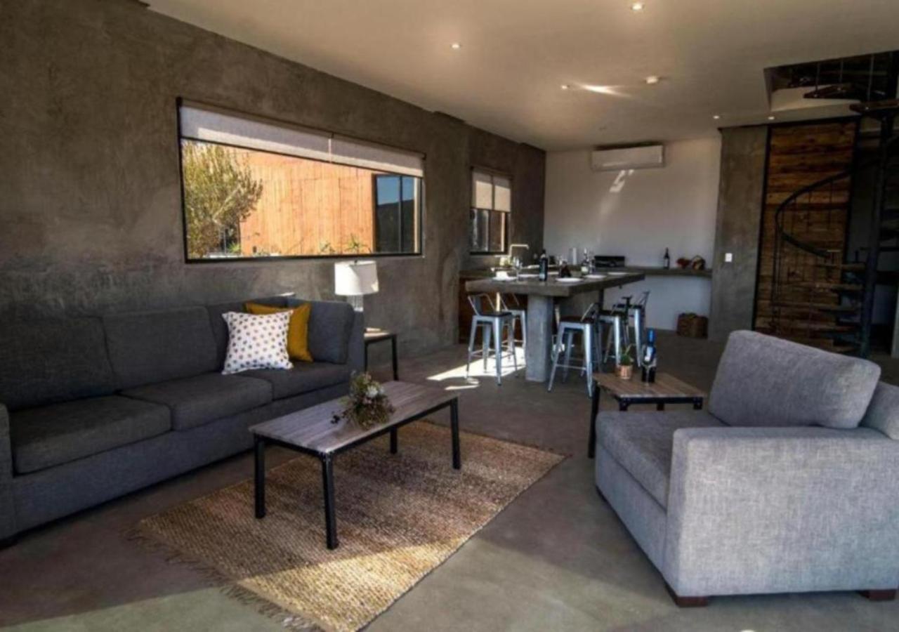 Two-Bedroom Villa - Photo 10