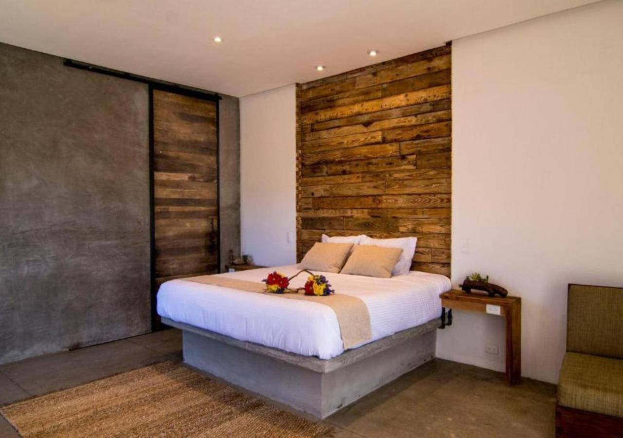 One-Bedroom Villa - Photo 8