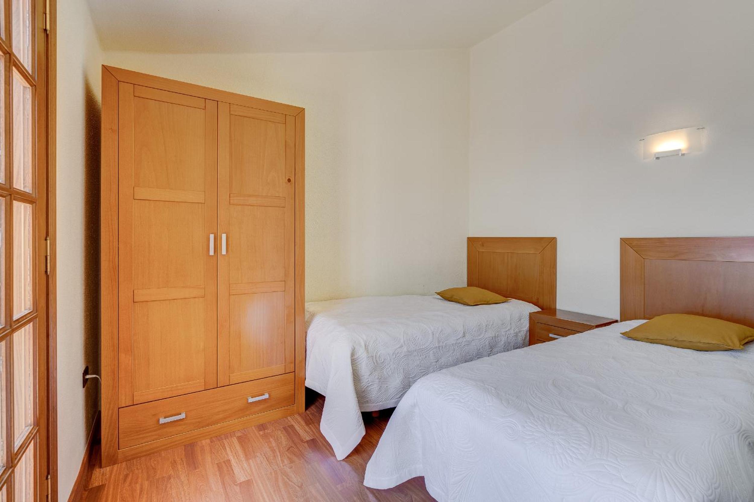 Villa de Tres Habitaciones