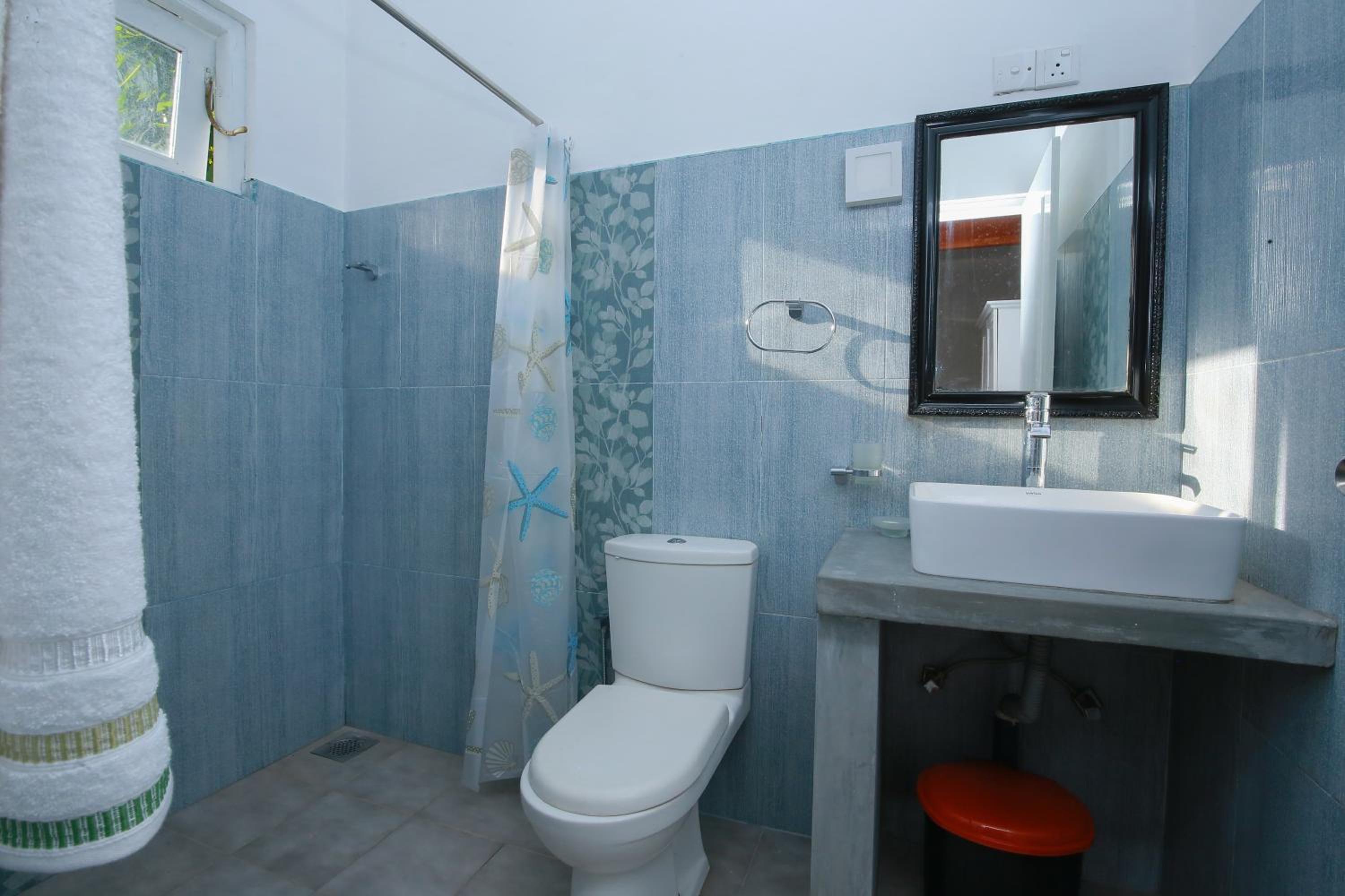 Triple Room - Photo 6