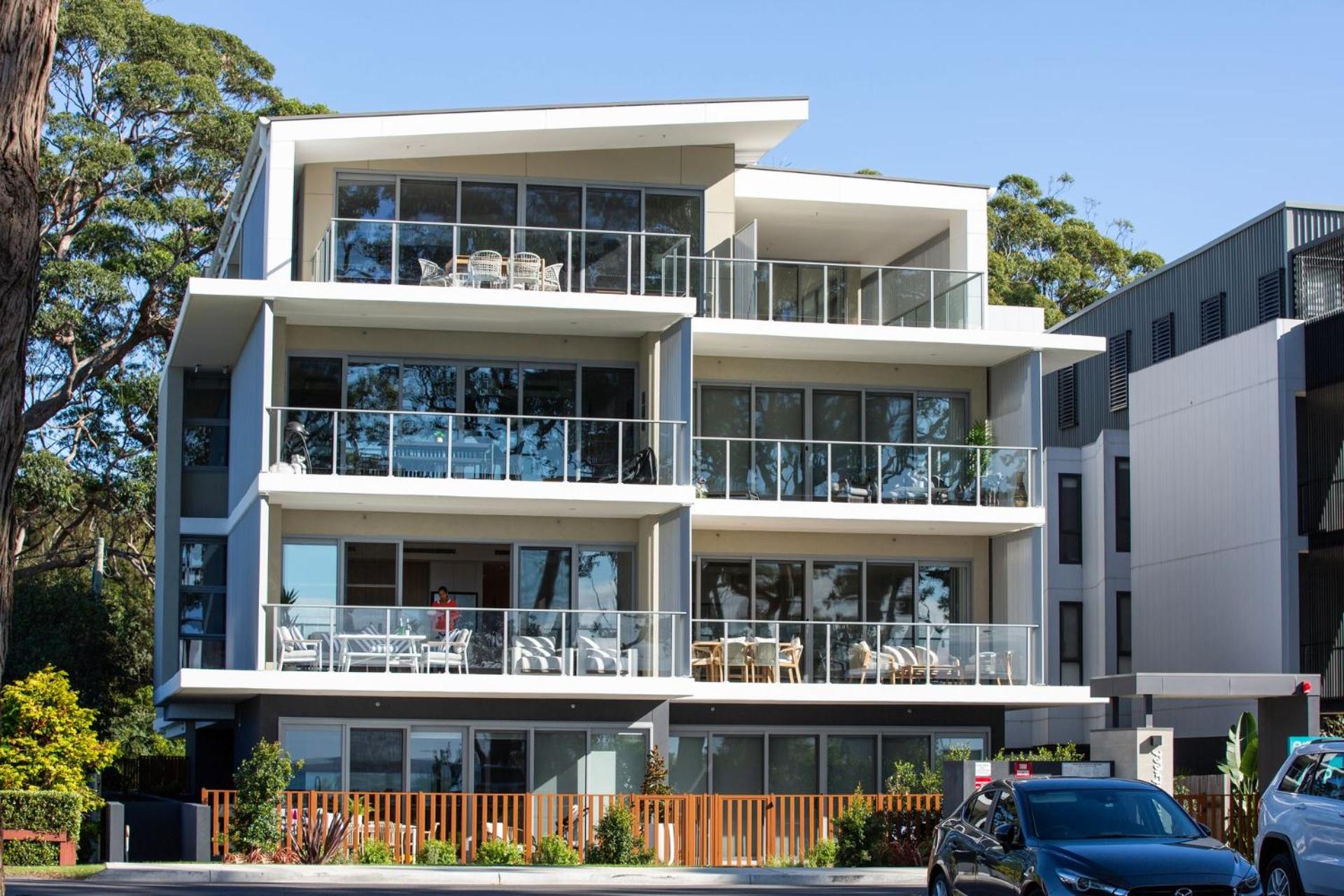Apartment with Sea View photo 2