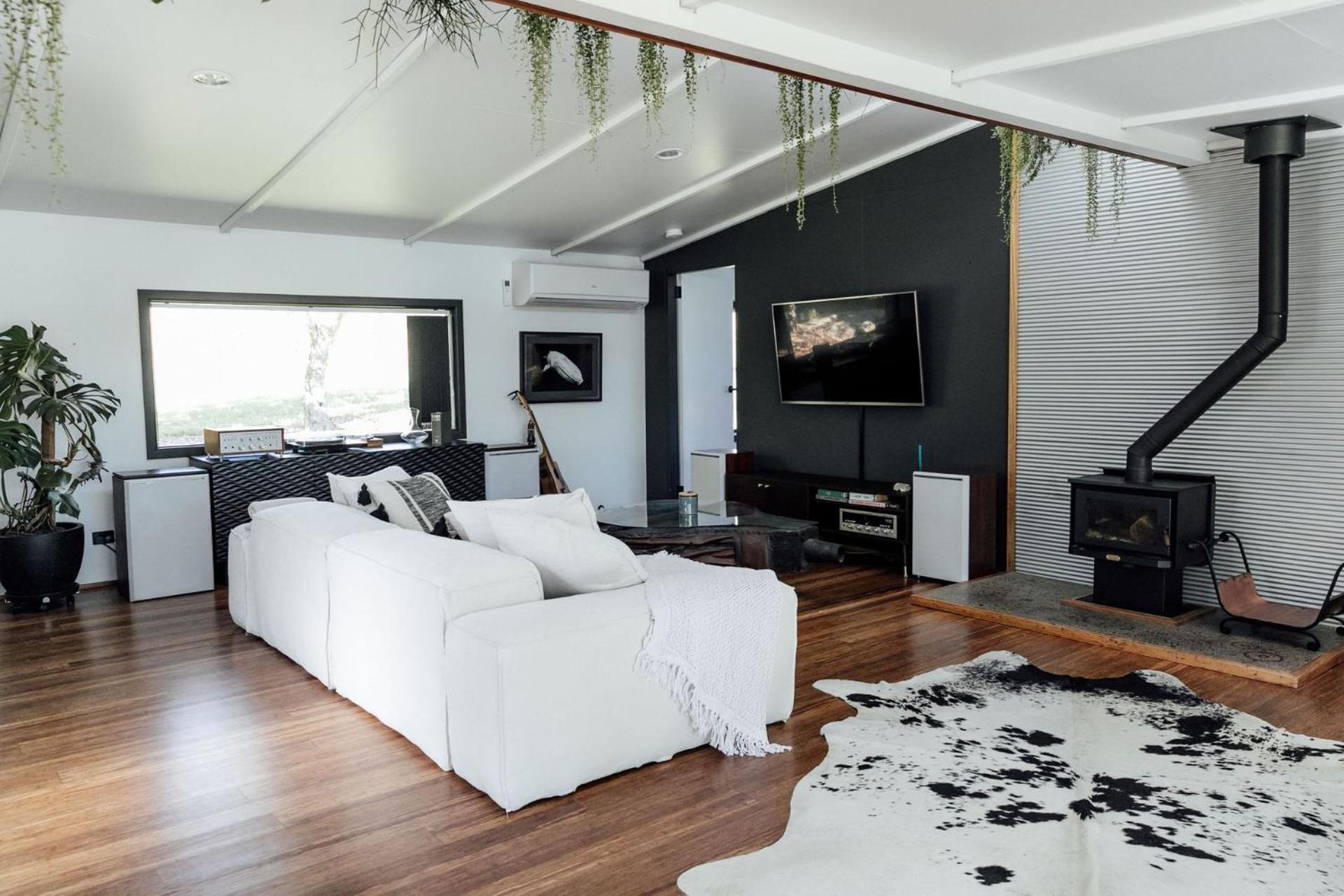 One-Bedroom House photo 3