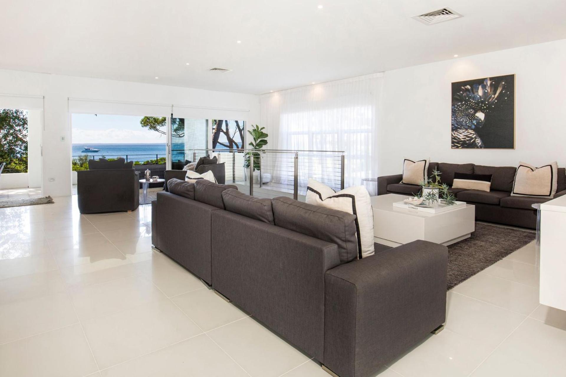 Four-Bedroom House photo 1