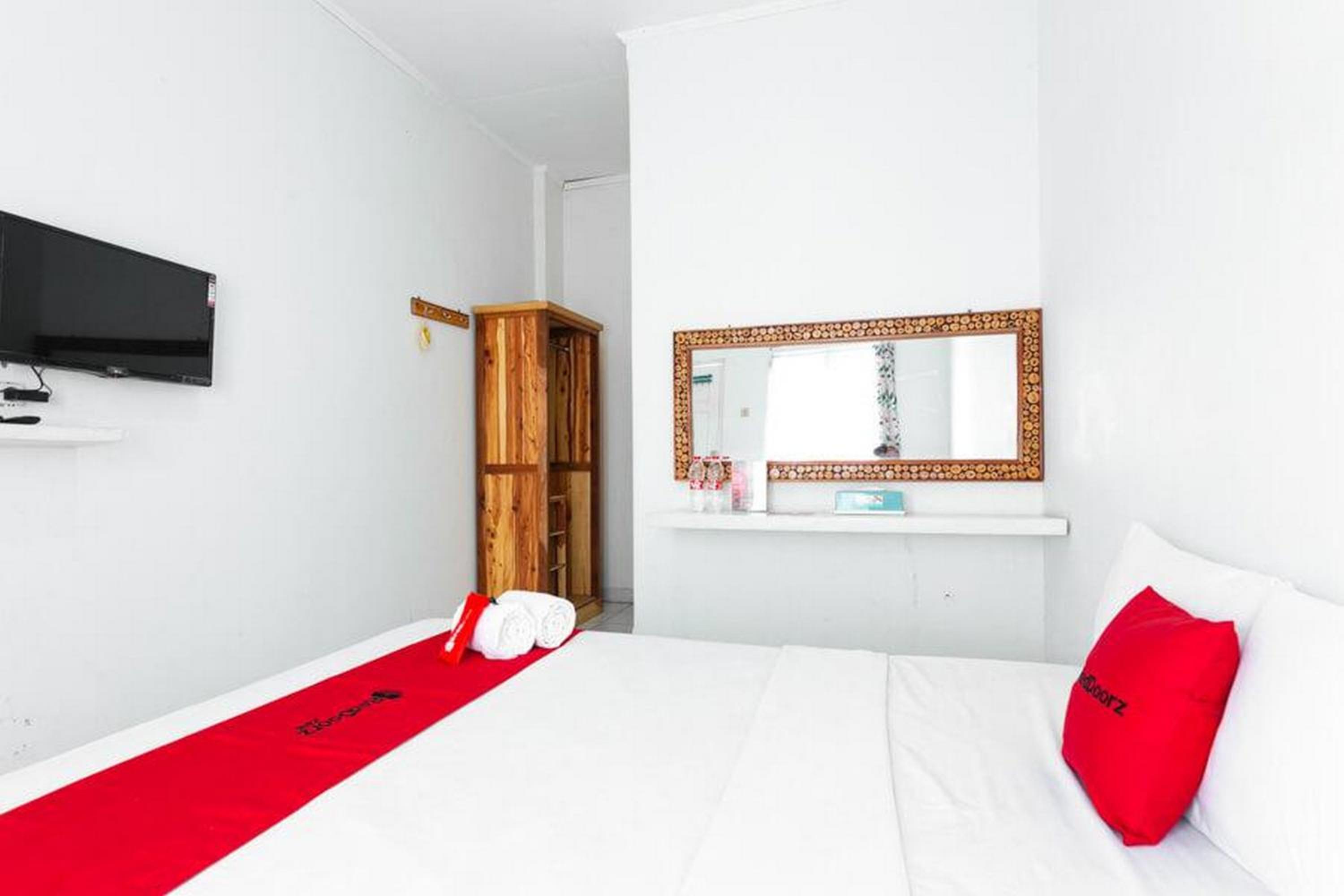 Standard Double Room - Photo 4
