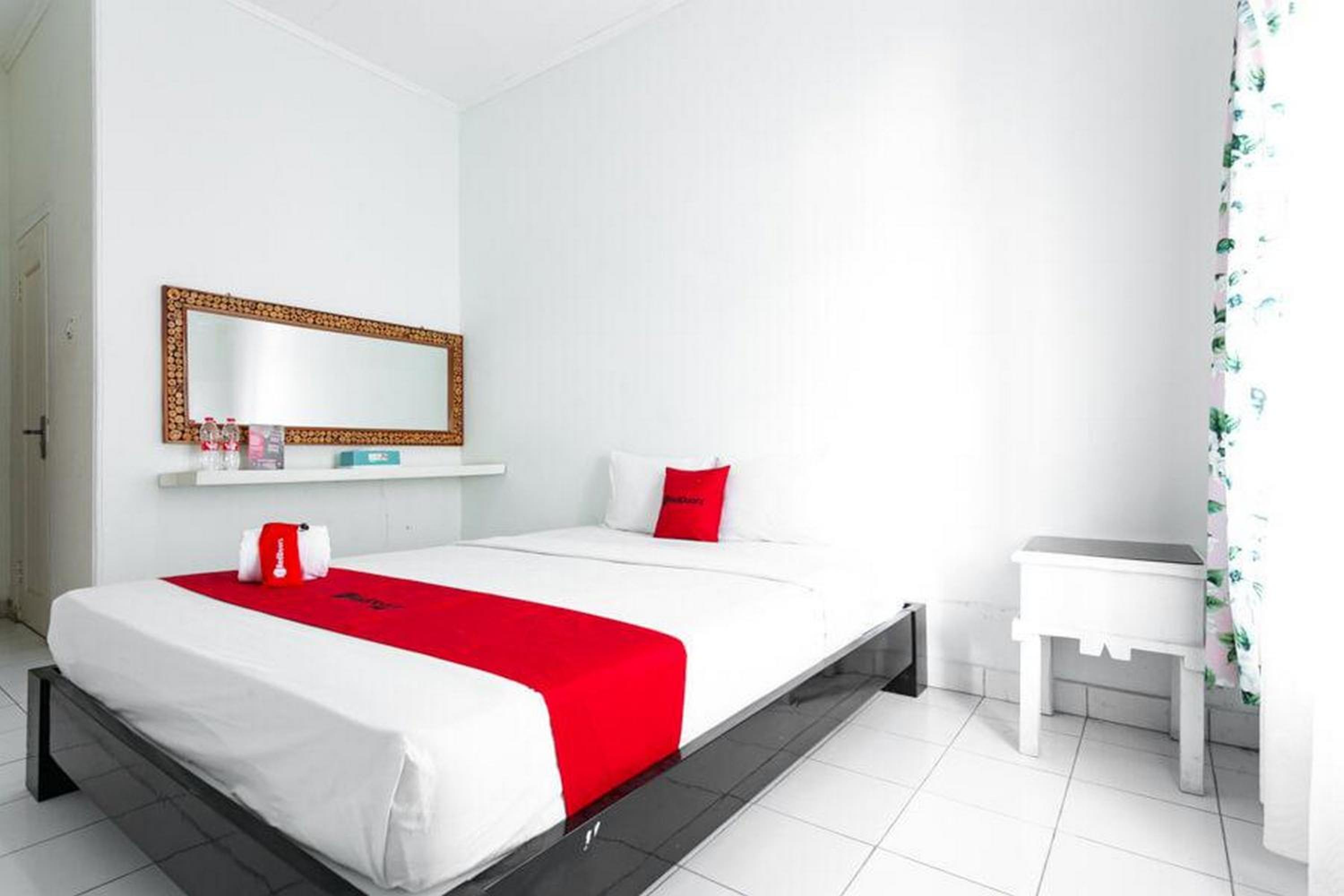 Standard Double Room - Photo 5