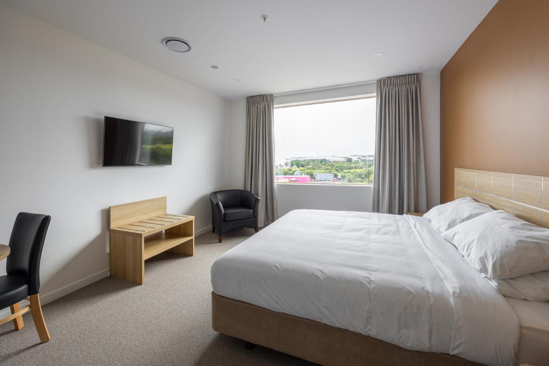 Deluxe Room - Photo 4