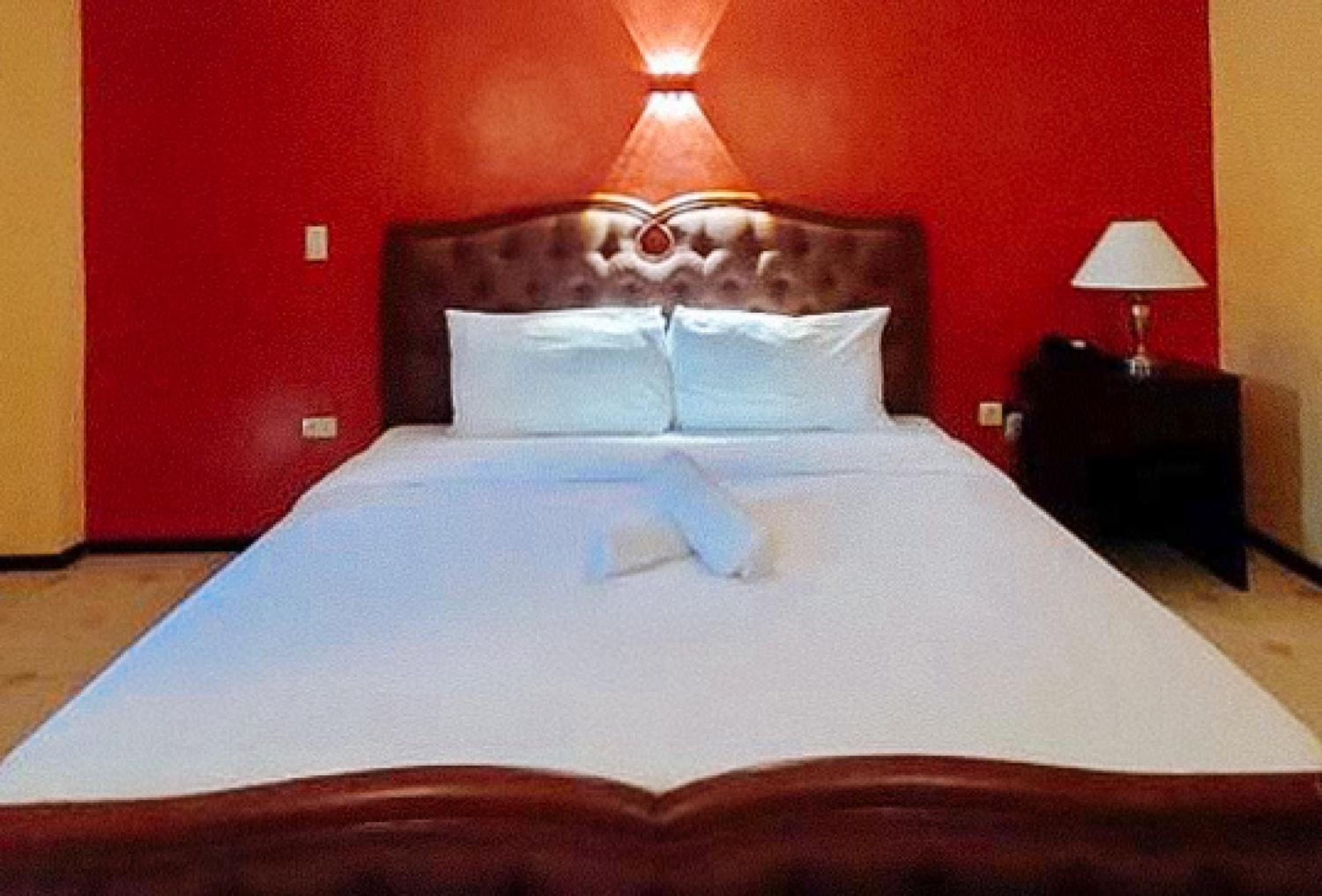Suite - Photo 4