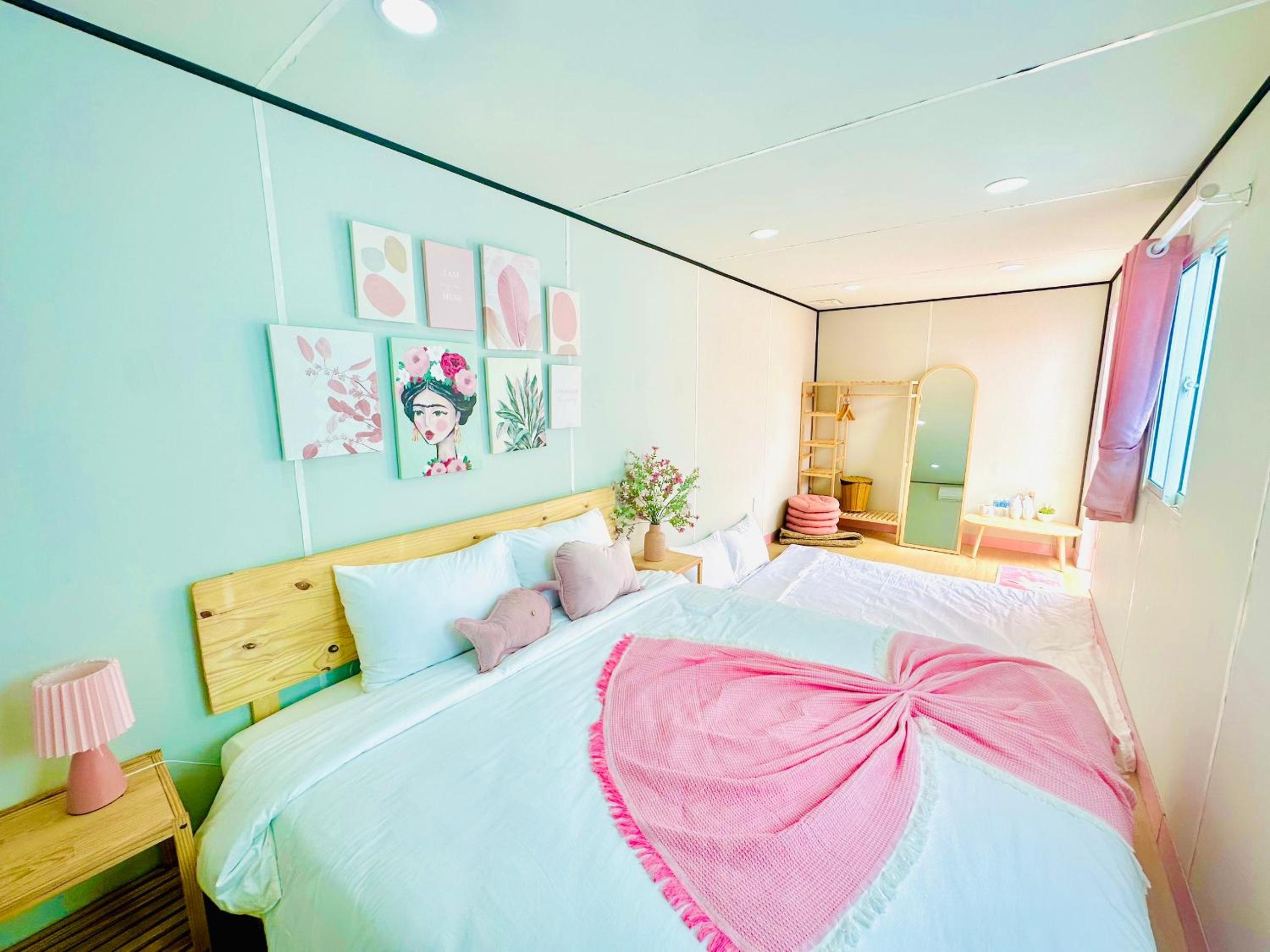 Quadruple Room - Photo 3