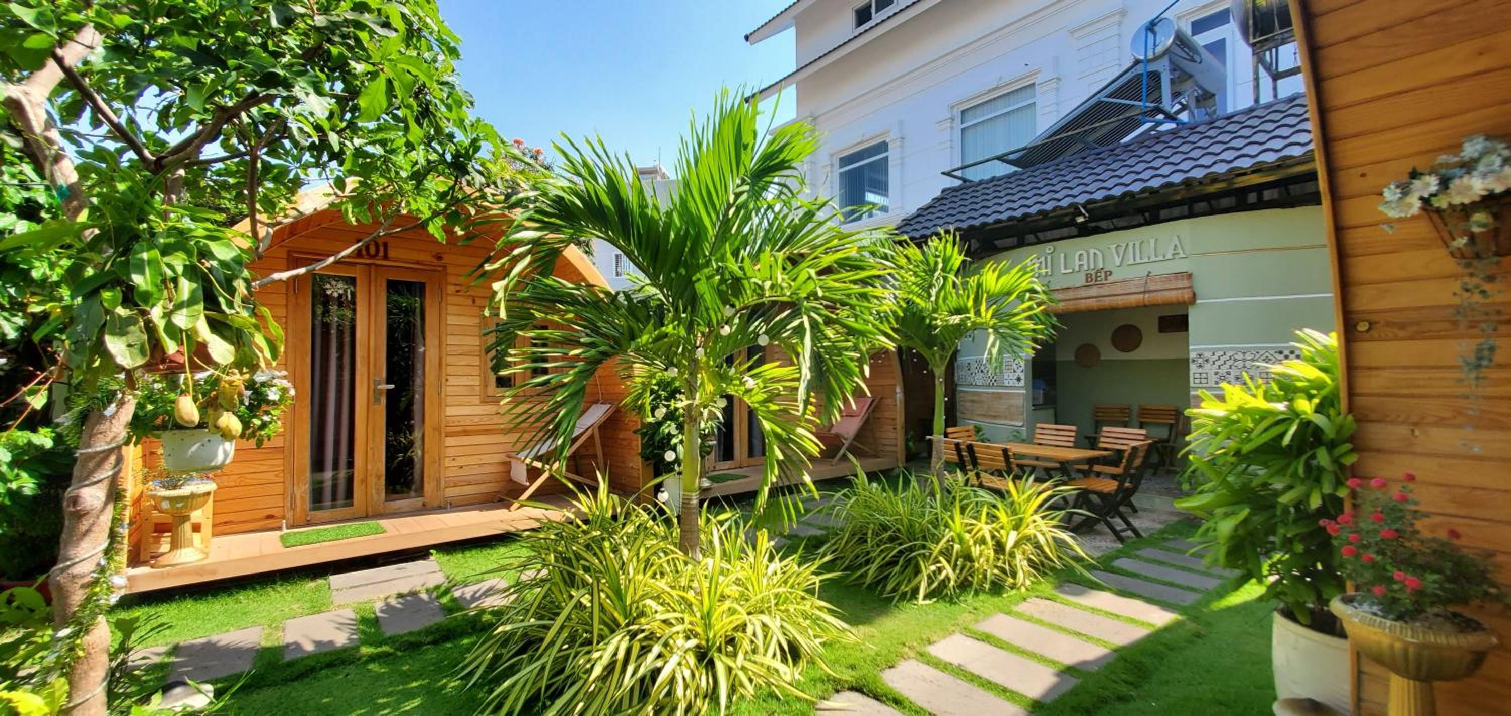 Standard Bungalow - Photo 3