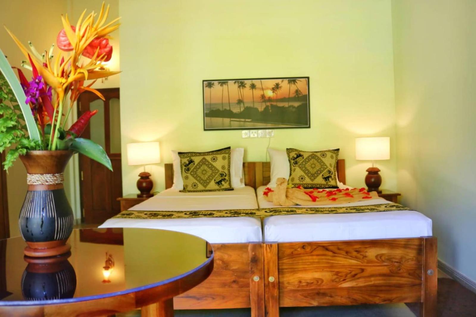 Standard Double Room - Photo 8