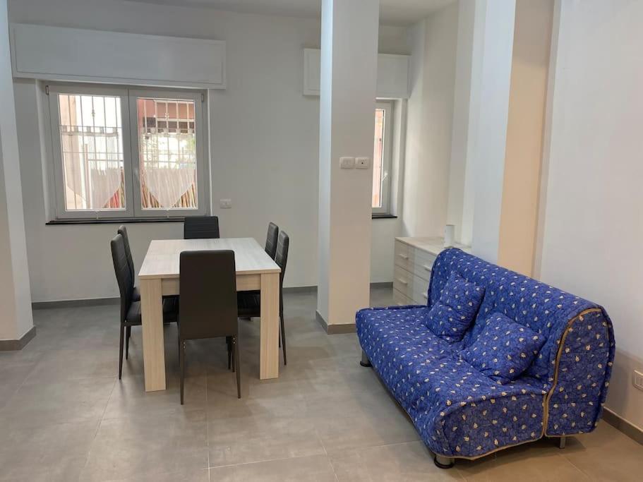One-Bedroom Apartment photo 3